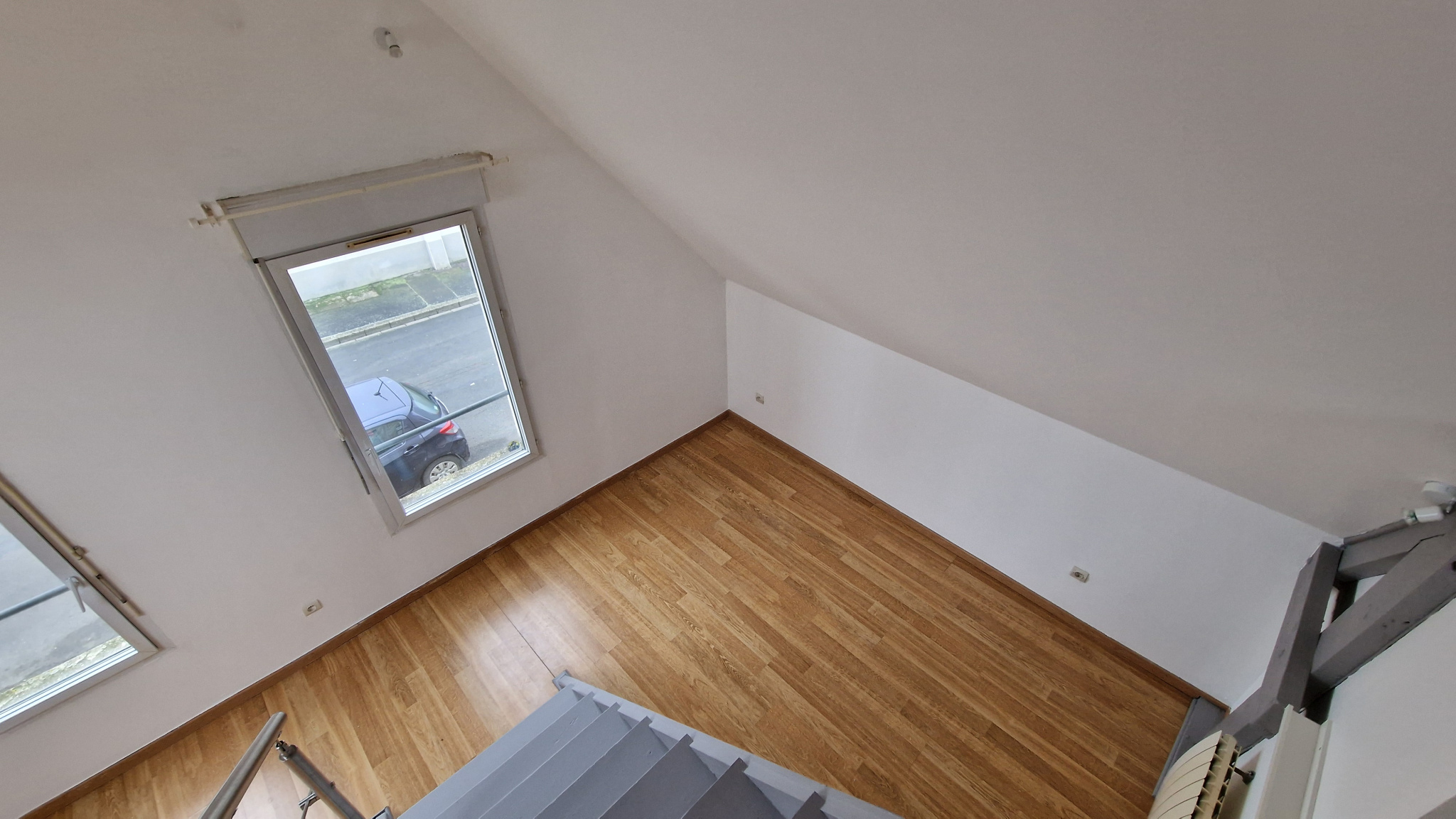 Immo80 – L'immobilier à Amiens et dans la Somme-AMIENS SAINT PIERRE : APPARTEMENT T2 en duplex