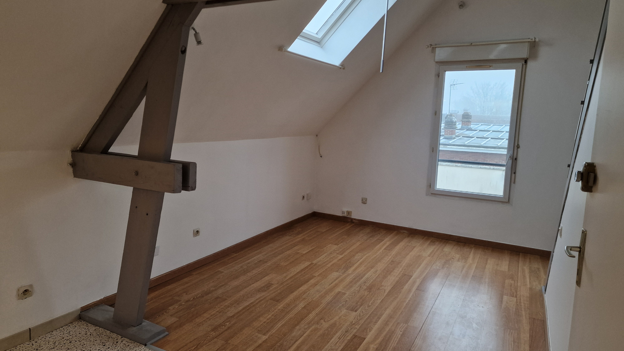 Immo80 – L'immobilier à Amiens et dans la Somme-AMIENS SAINT PIERRE : APPARTEMENT T2 en duplex