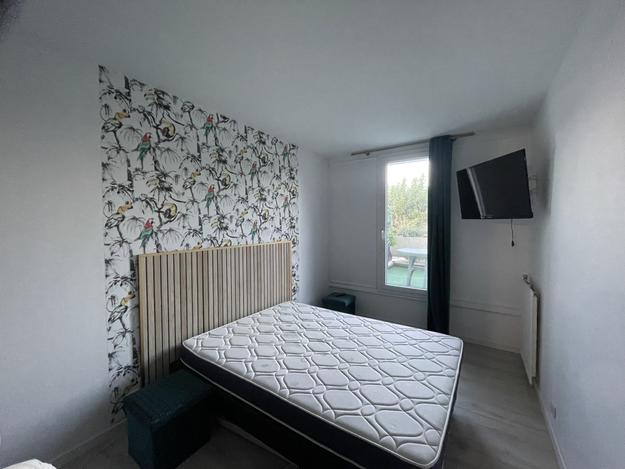 Immo80 – L'immobilier à Amiens et dans la Somme-AMIENS SUD – QUARTIER QUEBEC : TRES BEL APPARTEMENT T2 MEUBLE avec grande terrasse