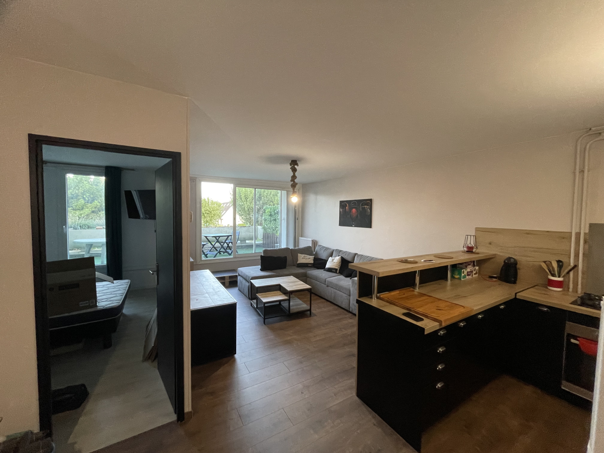 Immo80 – L'immobilier à Amiens et dans la Somme-AMIENS SUD – QUARTIER QUEBEC : TRES BEL APPARTEMENT T2 MEUBLE avec grande terrasse