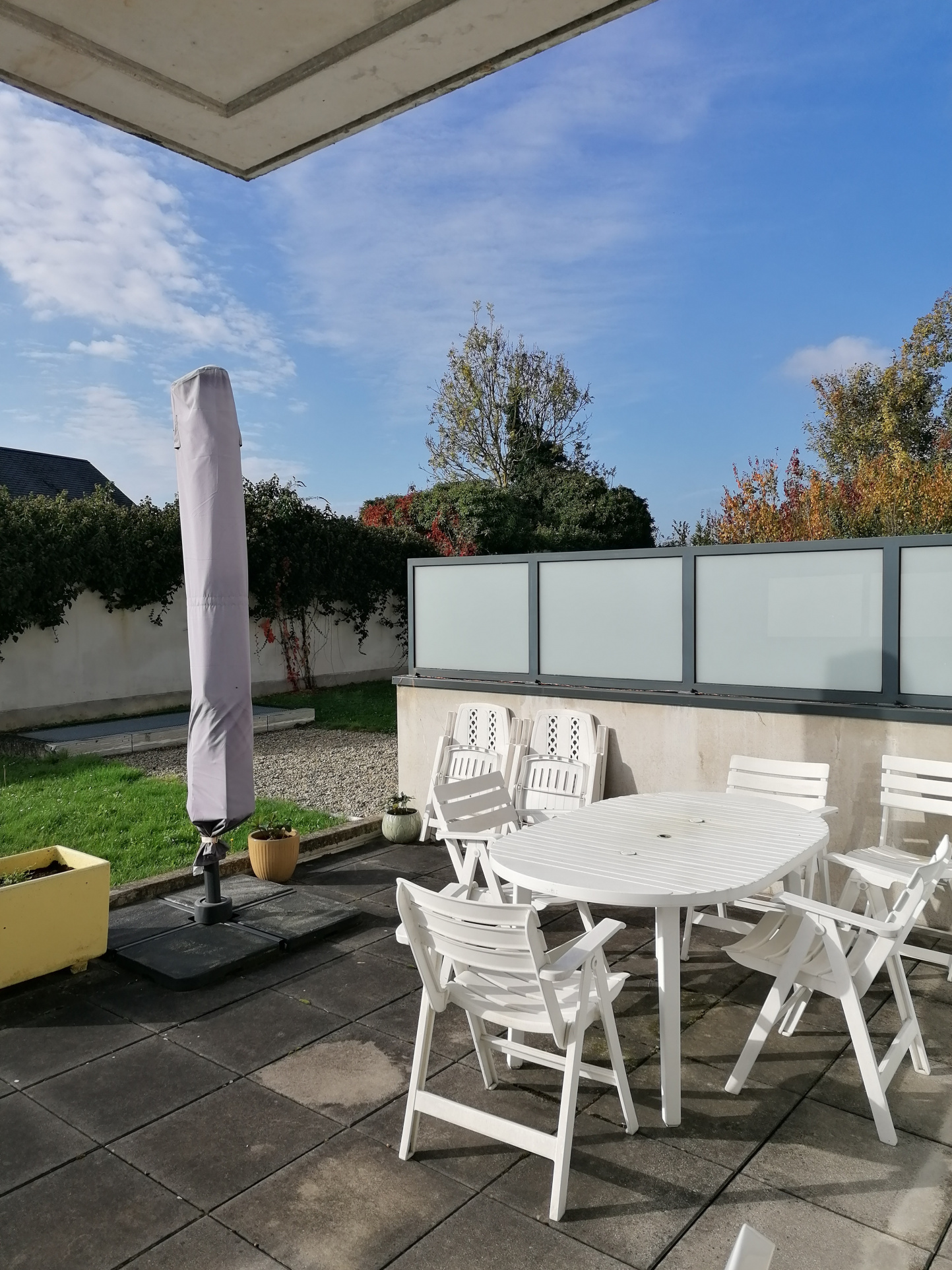 Immo80 – L'immobilier à Amiens et dans la Somme-AMIENS ST PIERRE – Résidence LE CLOS BACQUEVILLE : BEL APPARTEMENT T3 avec terrasse et garage