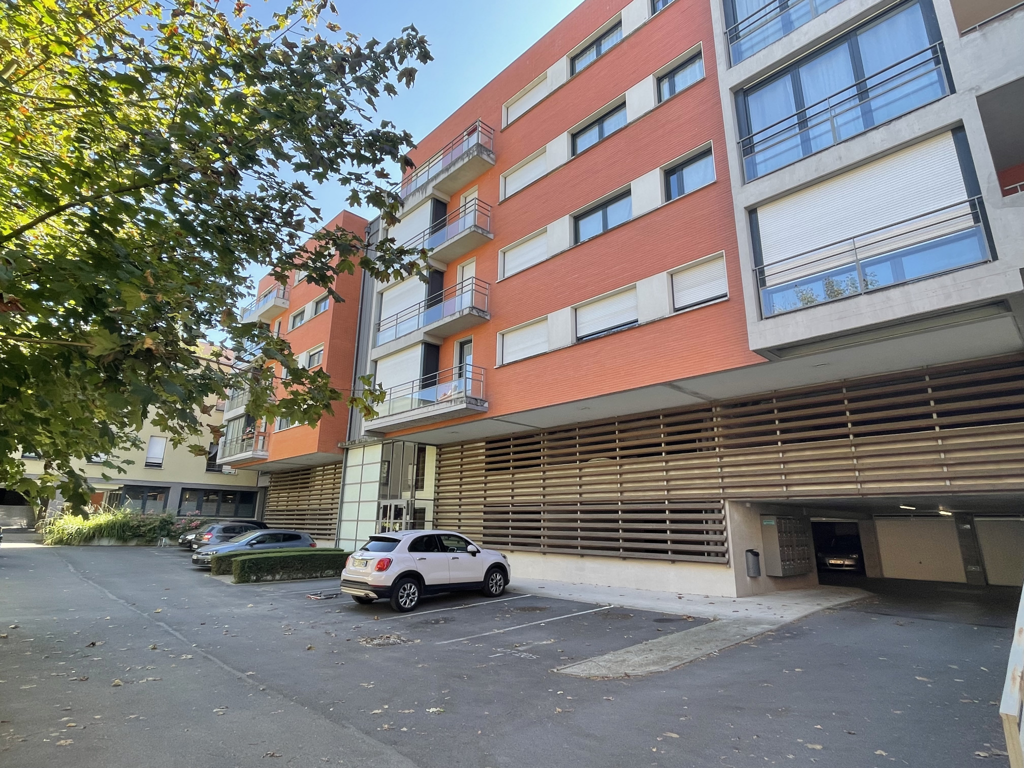 Immo80 – L'immobilier à Amiens et dans la Somme-AMIENS PLEIN CENTRE VILLE  : TRES BEL APPARTEMENT avec balcon garage et cave