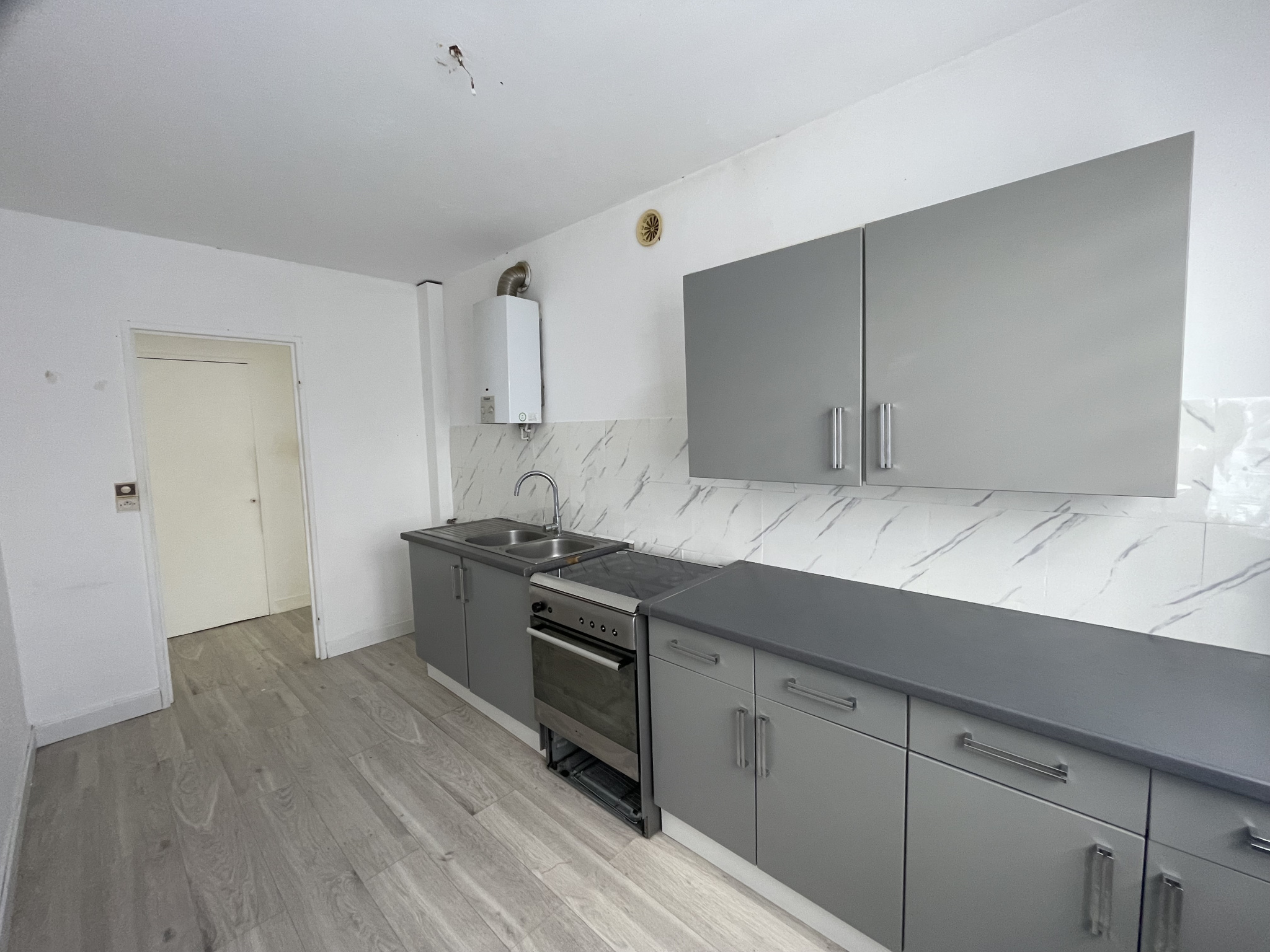 Immo80 – L'immobilier à Amiens et dans la Somme-AMIENS PROCHE CITADELLE : APPARTEMENT T2 ave cave
