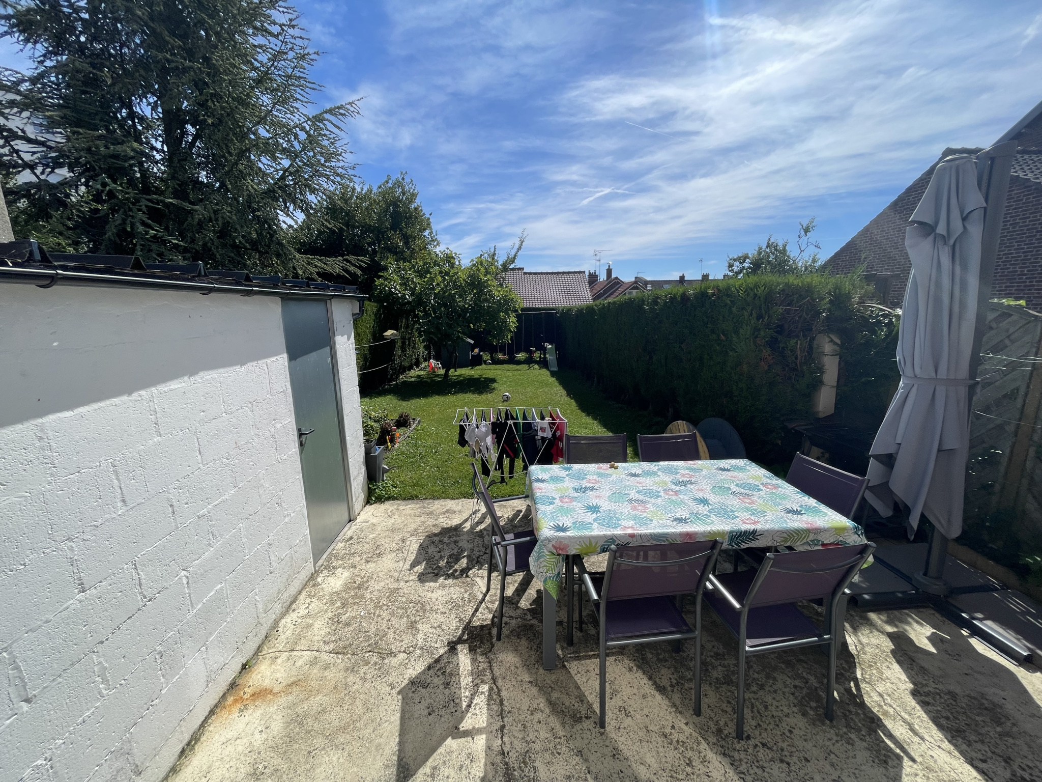 Immo80 – L'immobilier à Amiens et dans la Somme-AMIENS ST PIERRE : JOLIE MAISON EN EXCELLENT ETAT avec beau jardin
