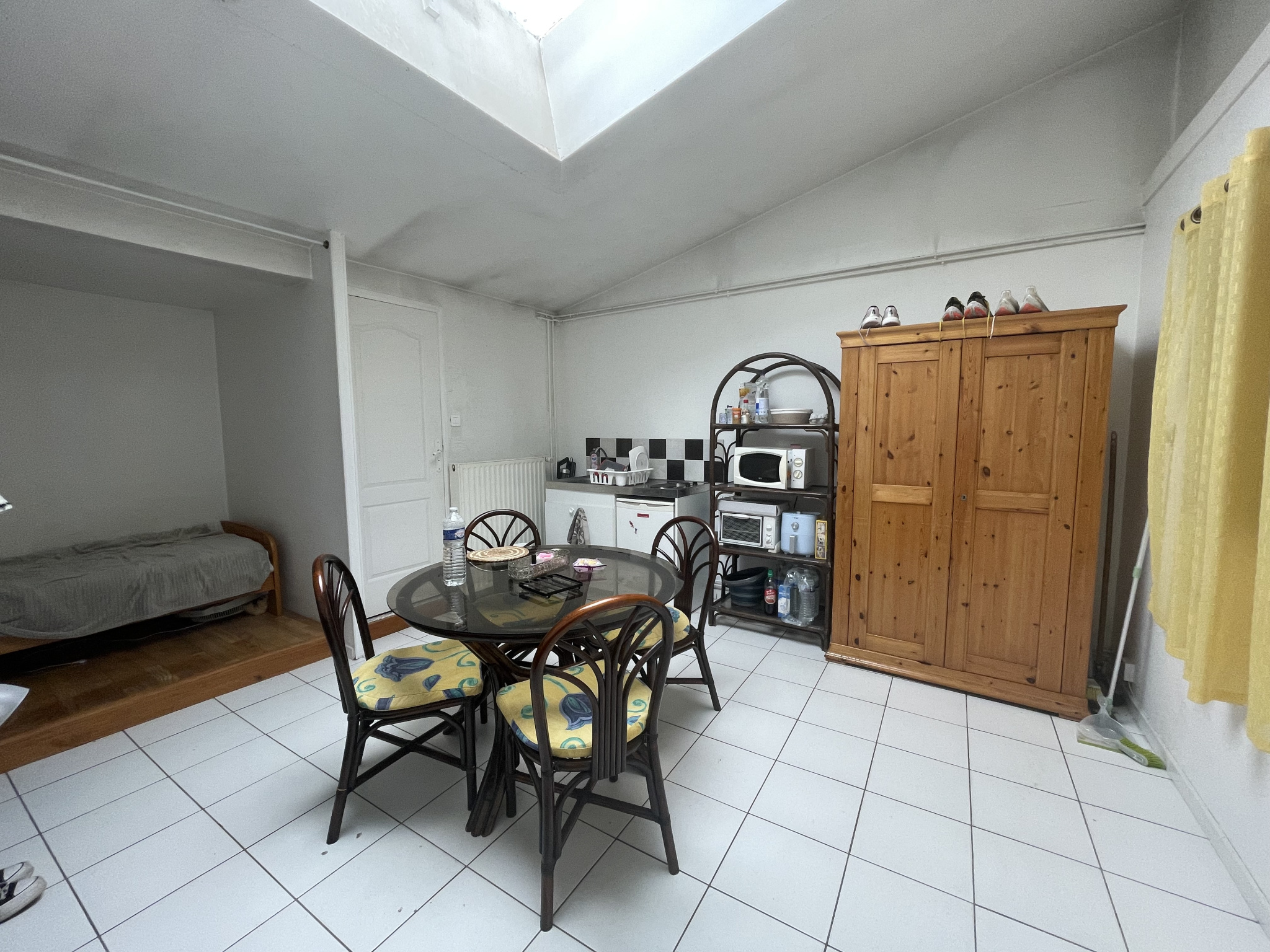 Immo80 – L'immobilier à Amiens et dans la Somme-QUARTIER ST PIERRE – BEAU STUDIO MEUBLE DE 23.90 M2