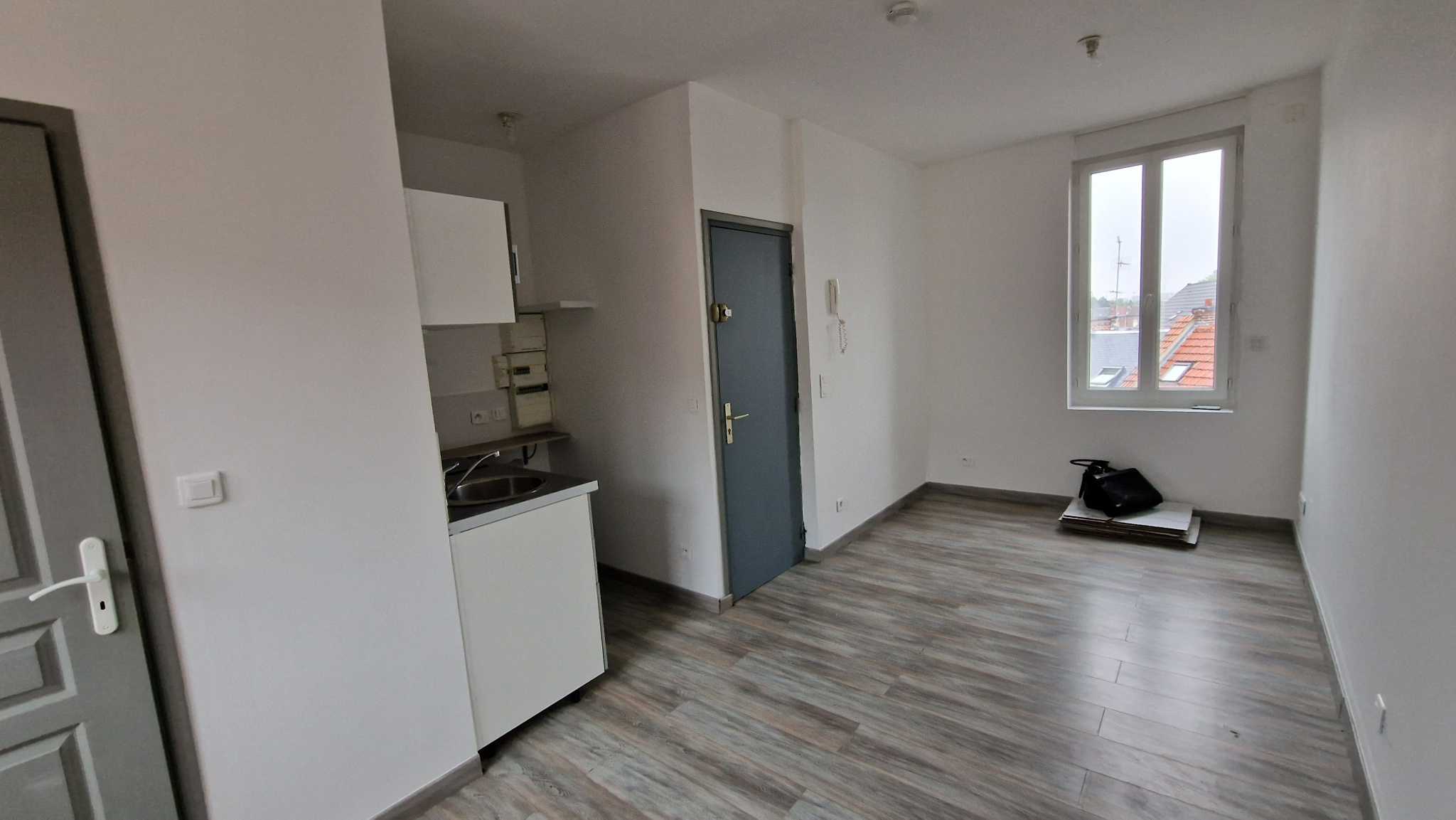 Immo80 – L'immobilier à Amiens et dans la Somme-AMIENS SUD – PROCHE RTE DE ROUEN : BEAU STUDIO IDEAL ETUDIANT (E)