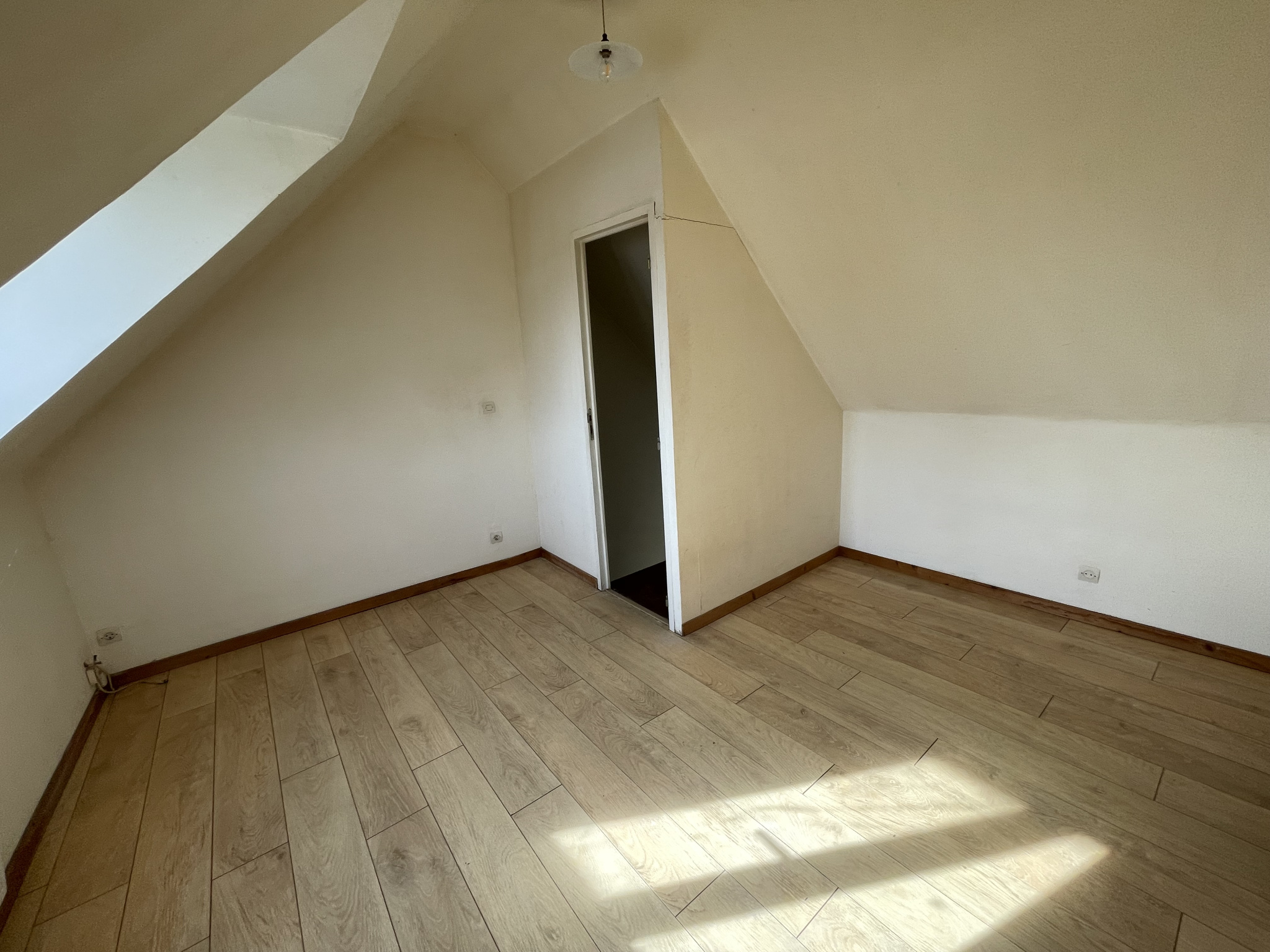 Immo80 – L'immobilier à Amiens et dans la Somme-ZEXCLUSIVITE  –  AMIENS ST PIERRE  : MAISON T2  de 30.35 m2 avec travaux