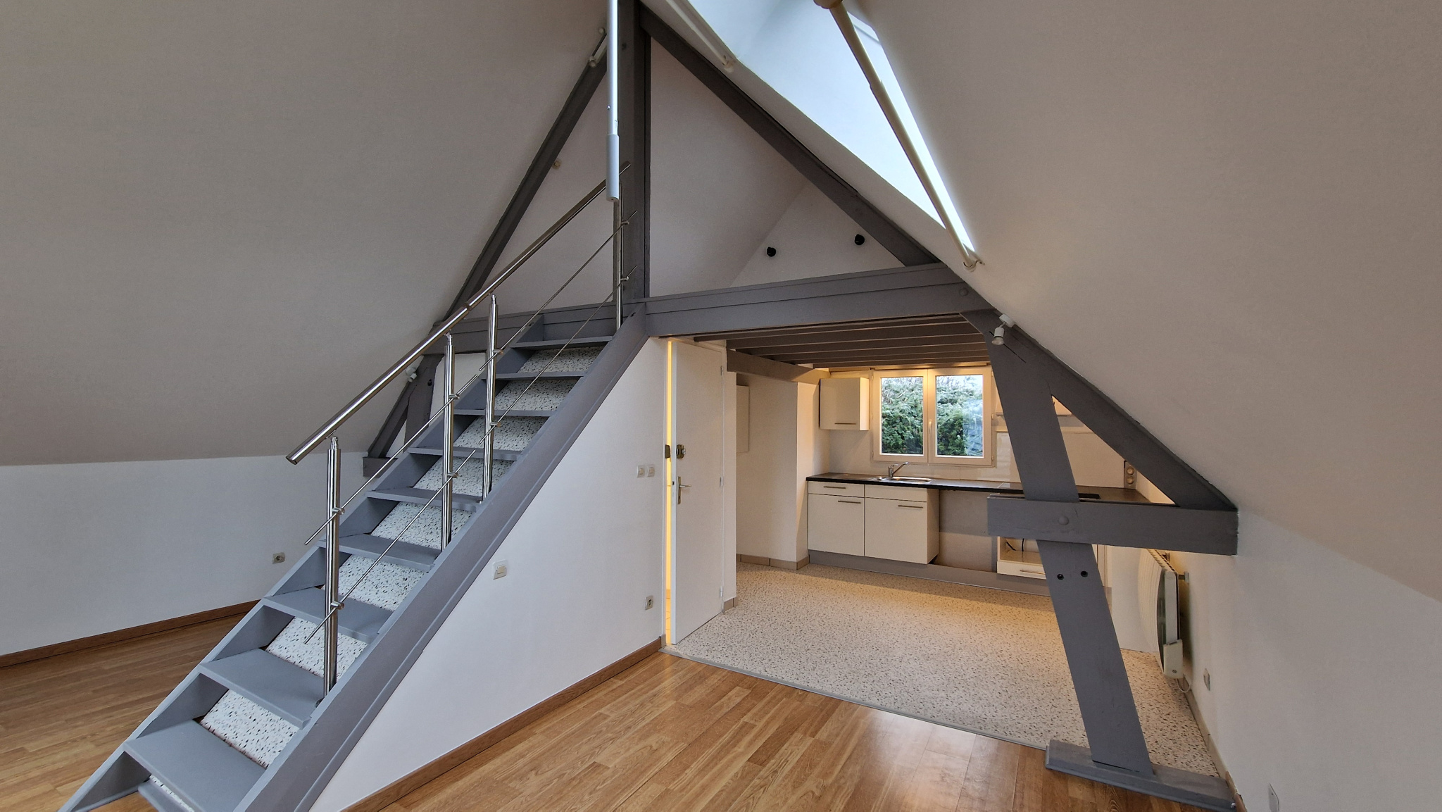 Immo80 – L'immobilier à Amiens et dans la Somme-AMIENS SAINT PIERRE : APPARTEMENT T2 en duplex