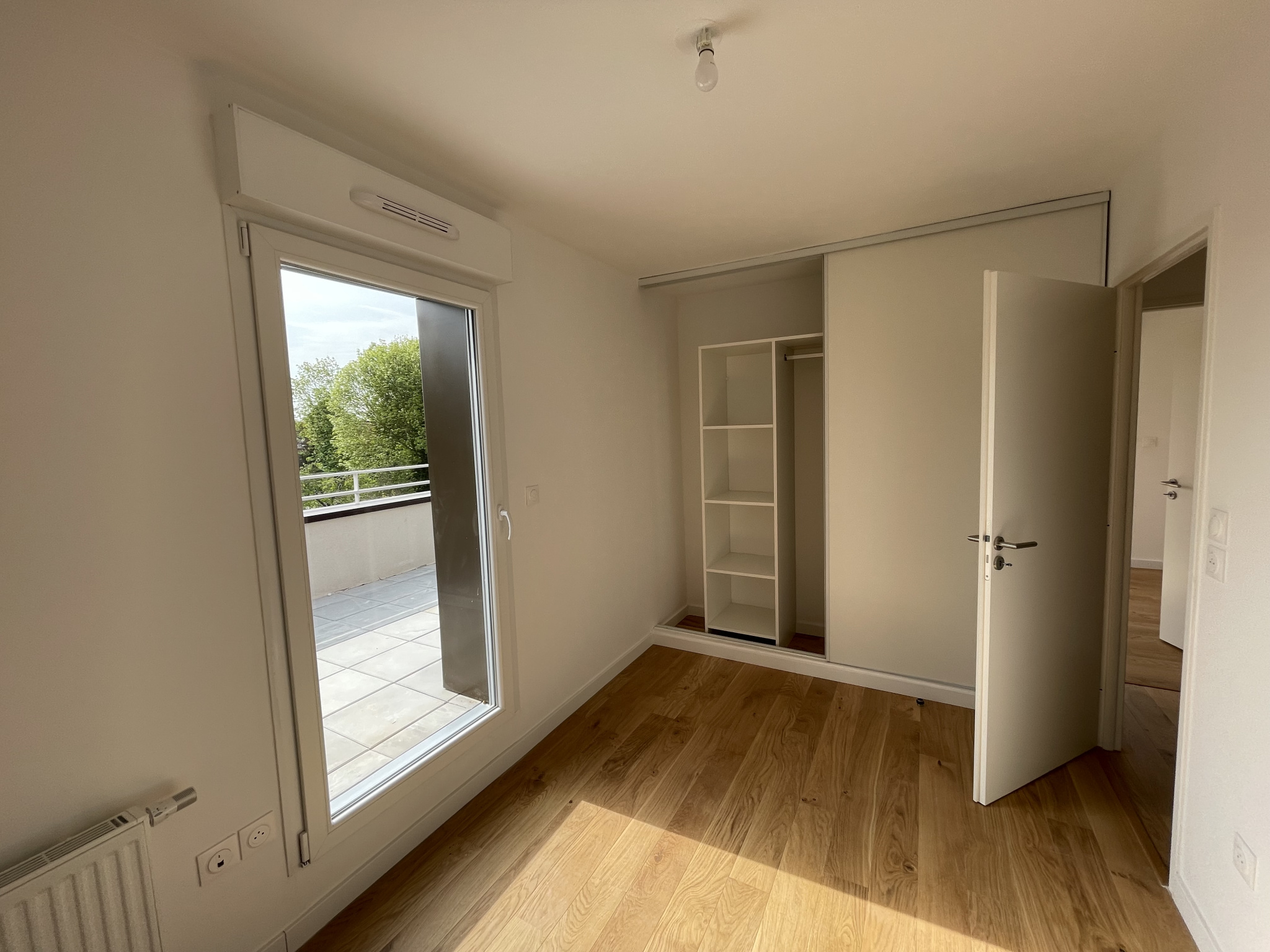 Immo80 – L'immobilier à Amiens et dans la Somme-AMIENS ST PIERRE : APPARTEMENT T3 NEUF AVEC TERRASSE ET PARKING