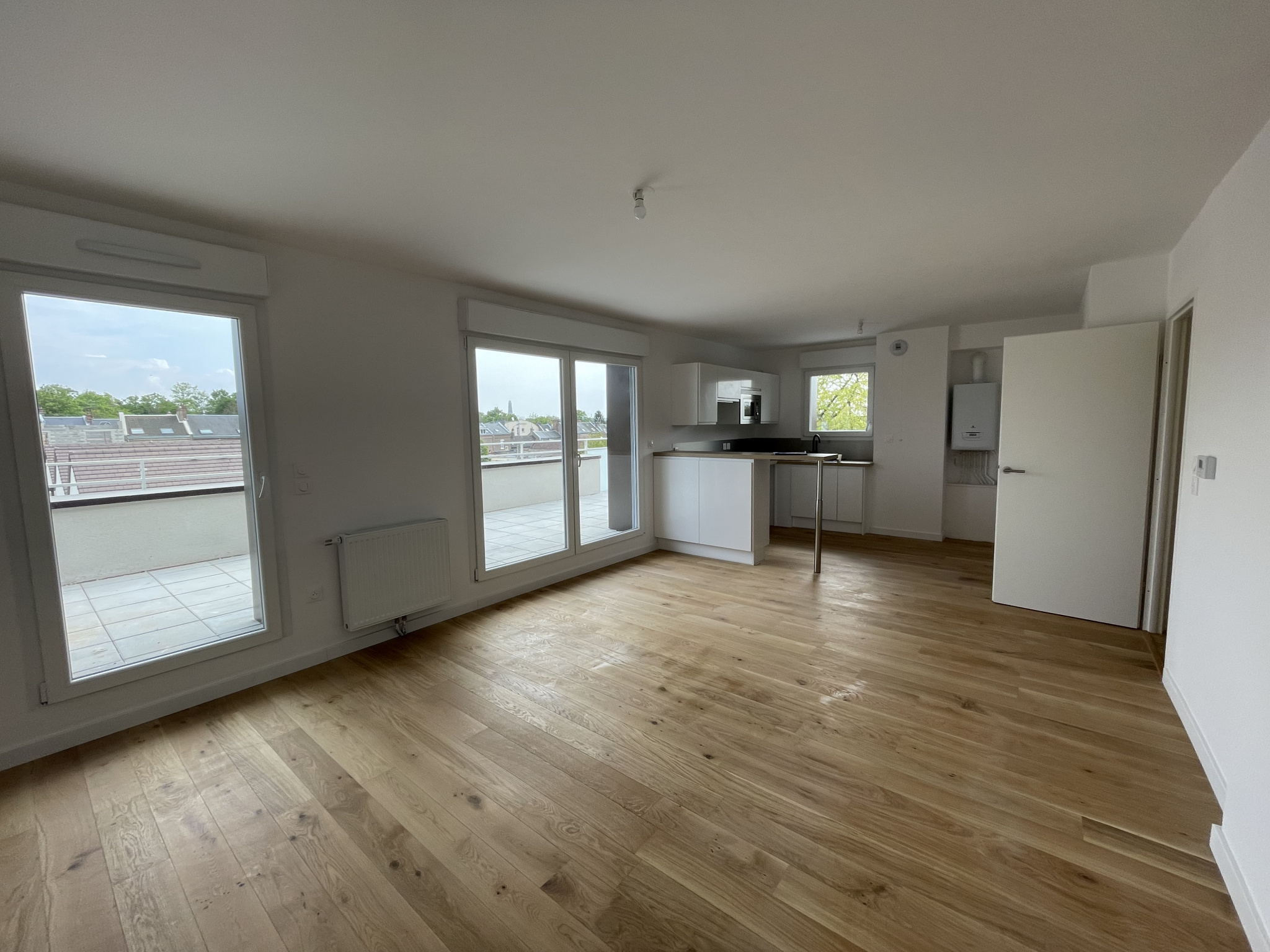 Immo80 – L'immobilier à Amiens et dans la Somme-AMIENS ST PIERRE : APPARTEMENT T3 NEUF AVEC TERRASSE ET PARKING