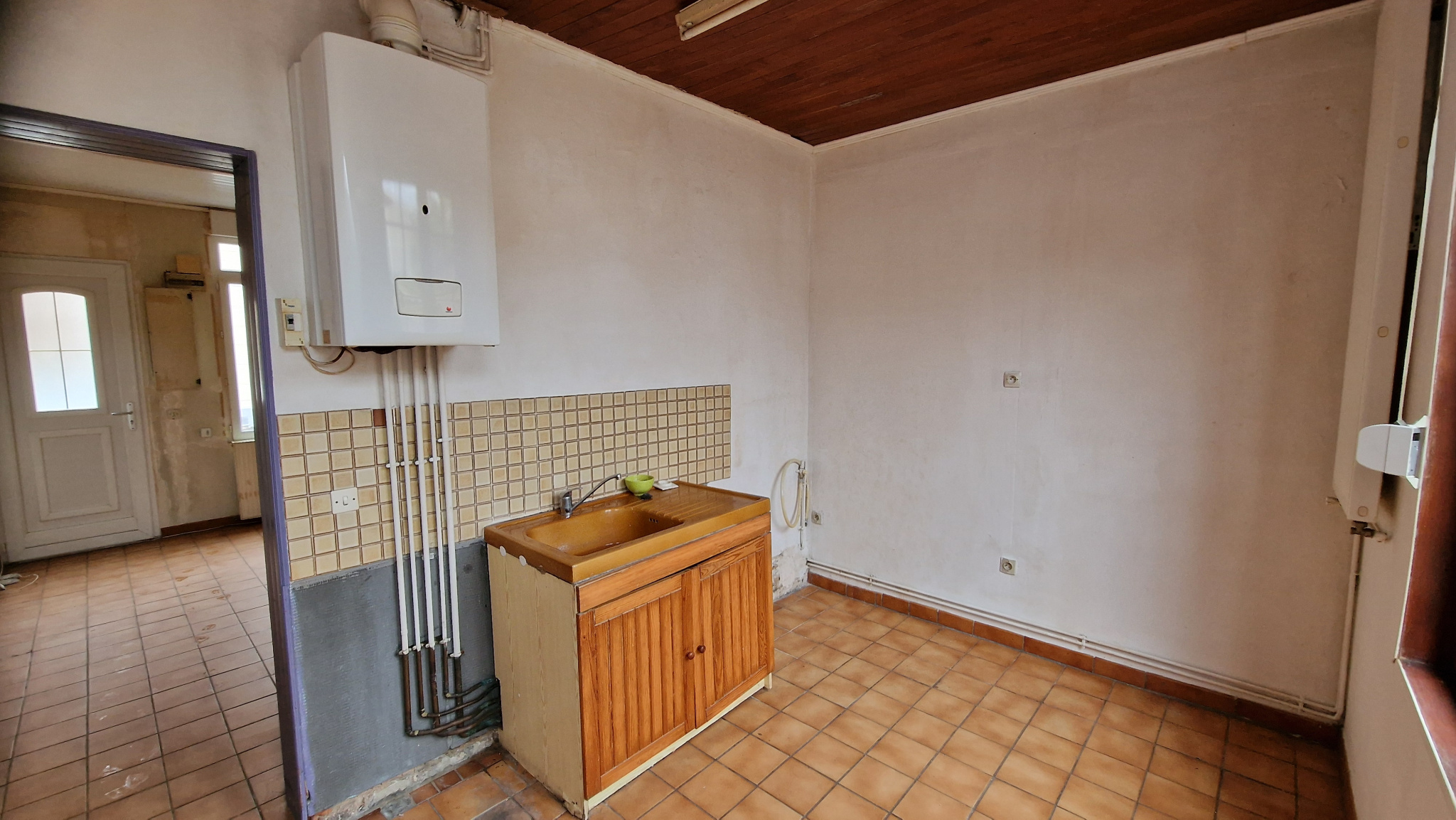 Immo80 – L'immobilier à Amiens et dans la Somme-AMIENS OUEST – secteur Route d’Abbeville  : AMIENOISE T3 avec cour