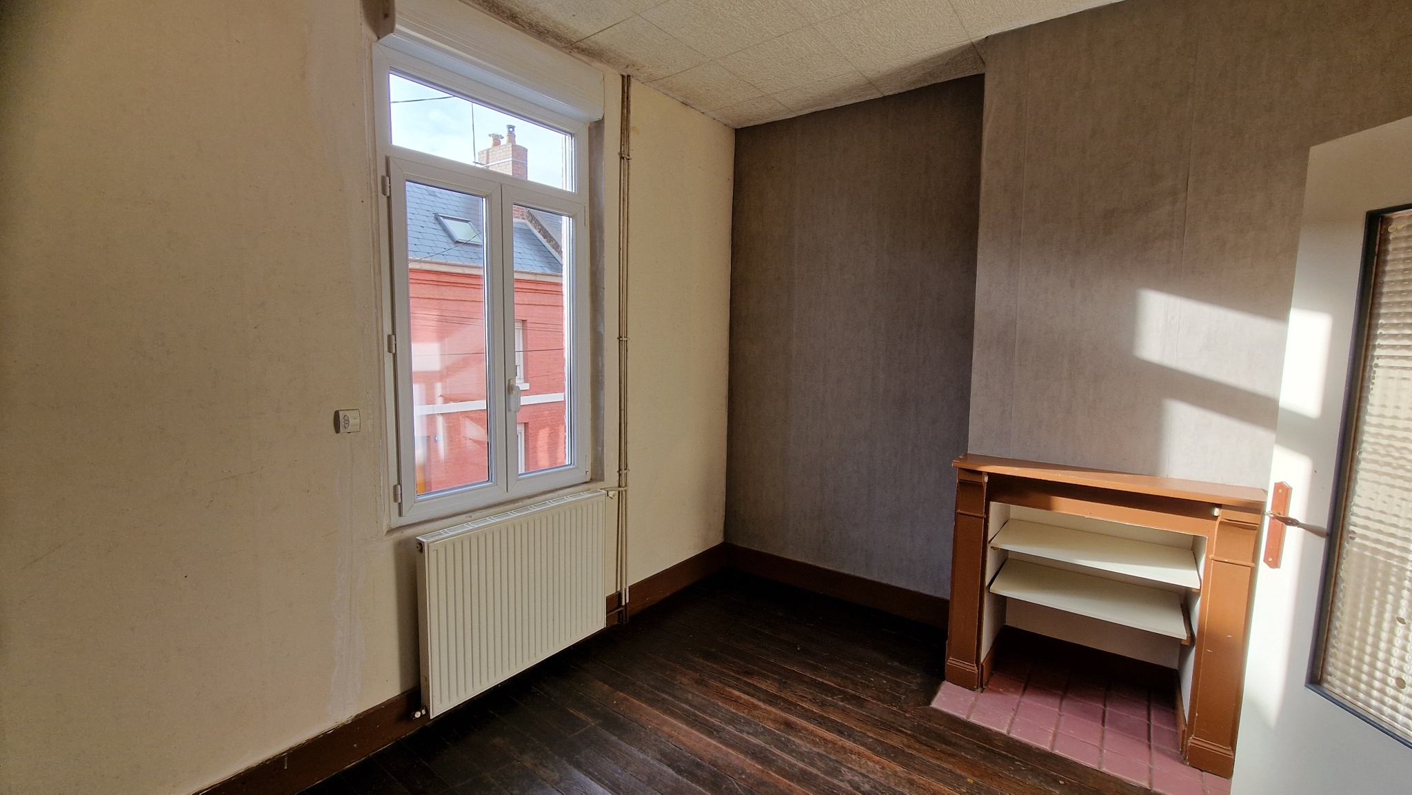 Immo80 – L'immobilier à Amiens et dans la Somme-AMIENS OUEST – secteur Route d’Abbeville  : AMIENOISE T3 avec cour