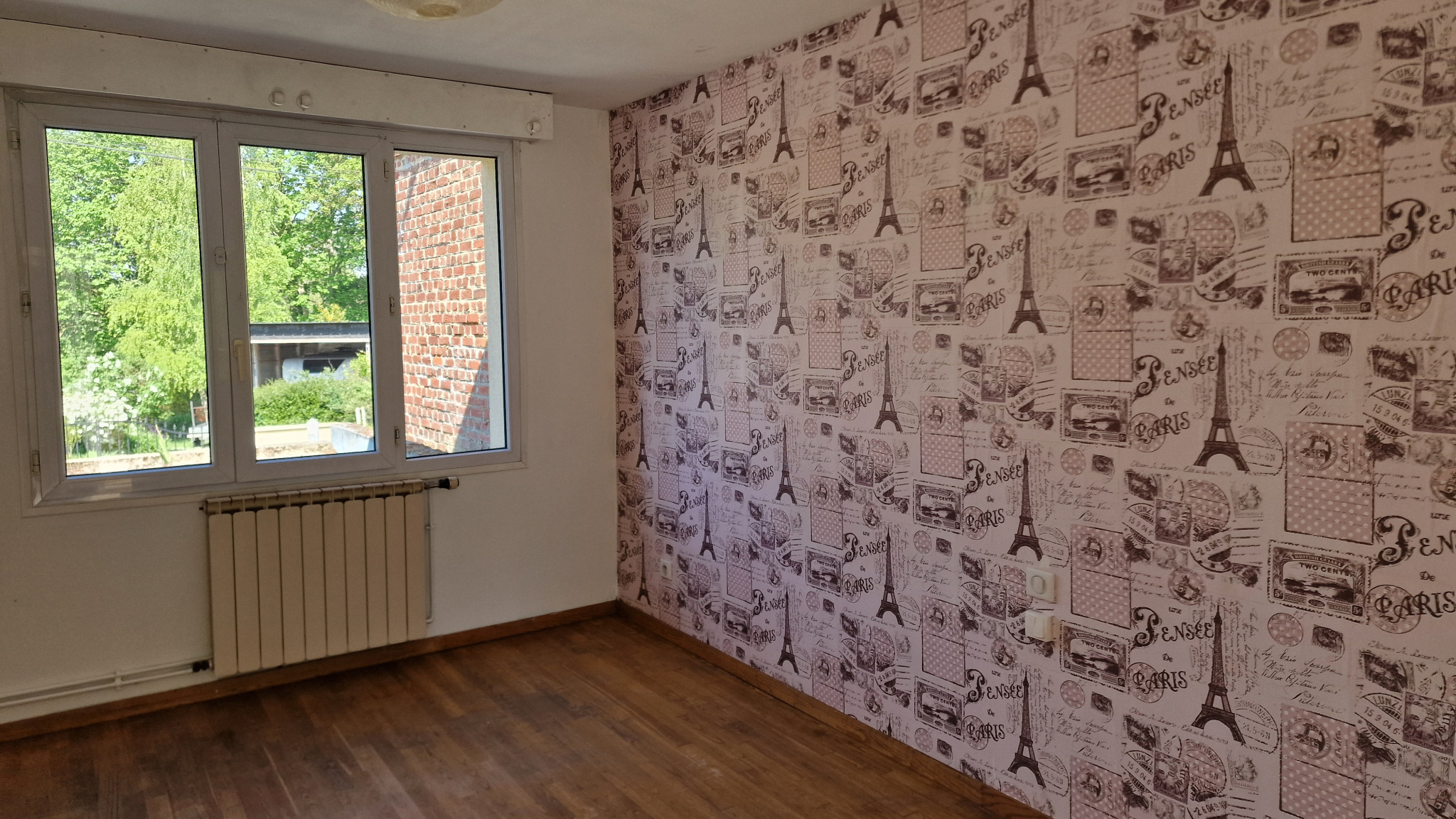 Immo80 – L'immobilier à Amiens et dans la Somme-ENNEMAIN : MAISON 7 PIECES AVEC GARAGES et JARDIN