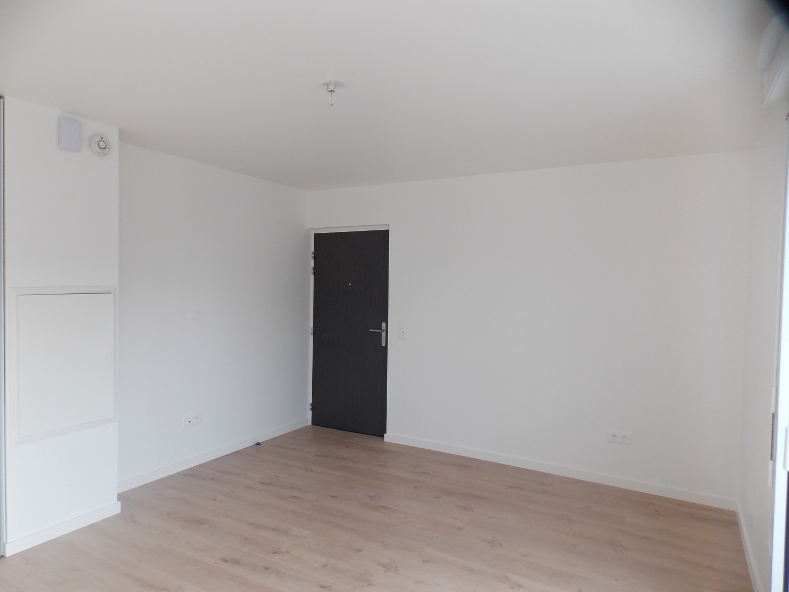 Immo80 – L'immobilier à Amiens et dans la Somme-AMIENS – secteur GARE : STUDIO IDEAL ETUDIANT(E)