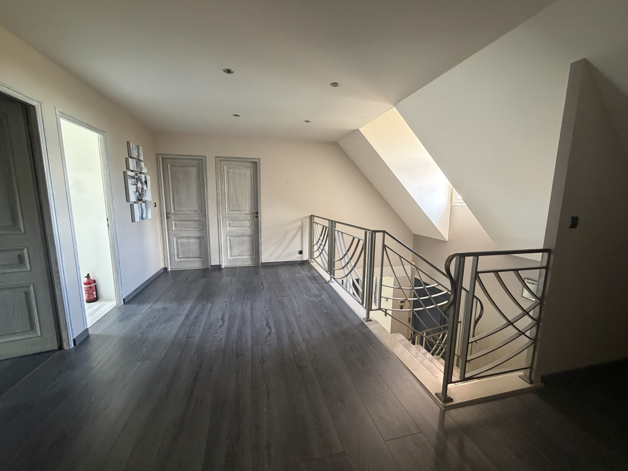 Immo80 – L'immobilier à Amiens et dans la Somme-METROPOLE AMIENOISE : MAGNIFIQUE PAVILLON INDIVIDUEL de 312 m2 dans un écrin de verdure