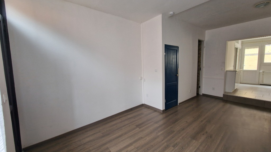 Immo80 – L'immobilier à Amiens et dans la Somme-AMIENS ST PIERRE – proximité du Bd de Beauvillé : MAISON AMIENOISE avec cour