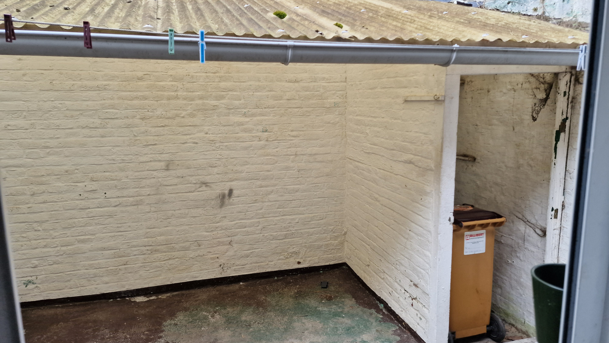 Immo80 – L'immobilier à Amiens et dans la Somme-AMIENS ST PIERRE – proximité du Bd de Beauvillé : MAISON AMIENOISE avec cour