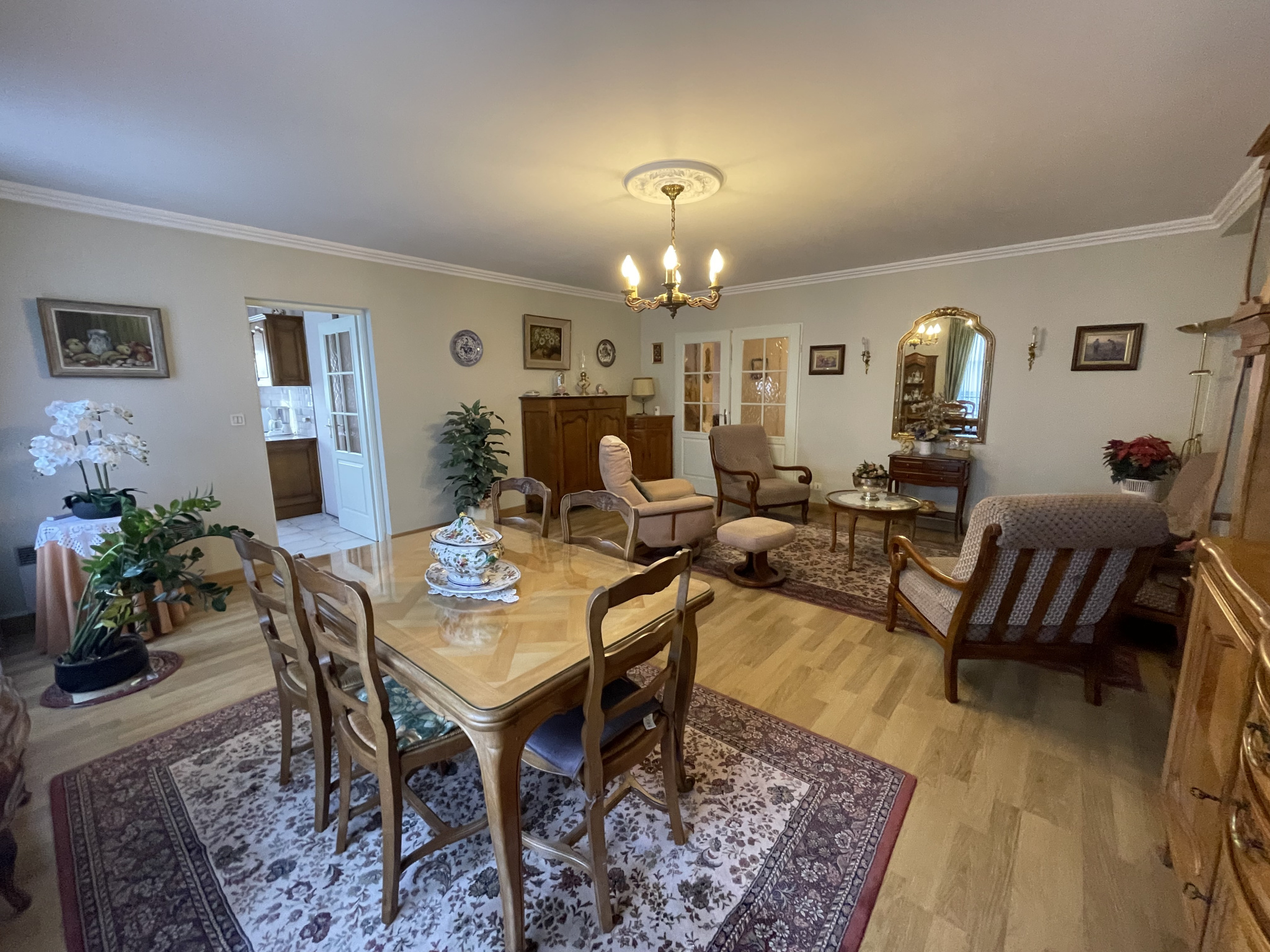 Immo80 – L'immobilier à Amiens et dans la Somme-AMIENS ST PIERRE : TRES BEL APPARTEMENT T3 avec cave et garage dans petite copropriété