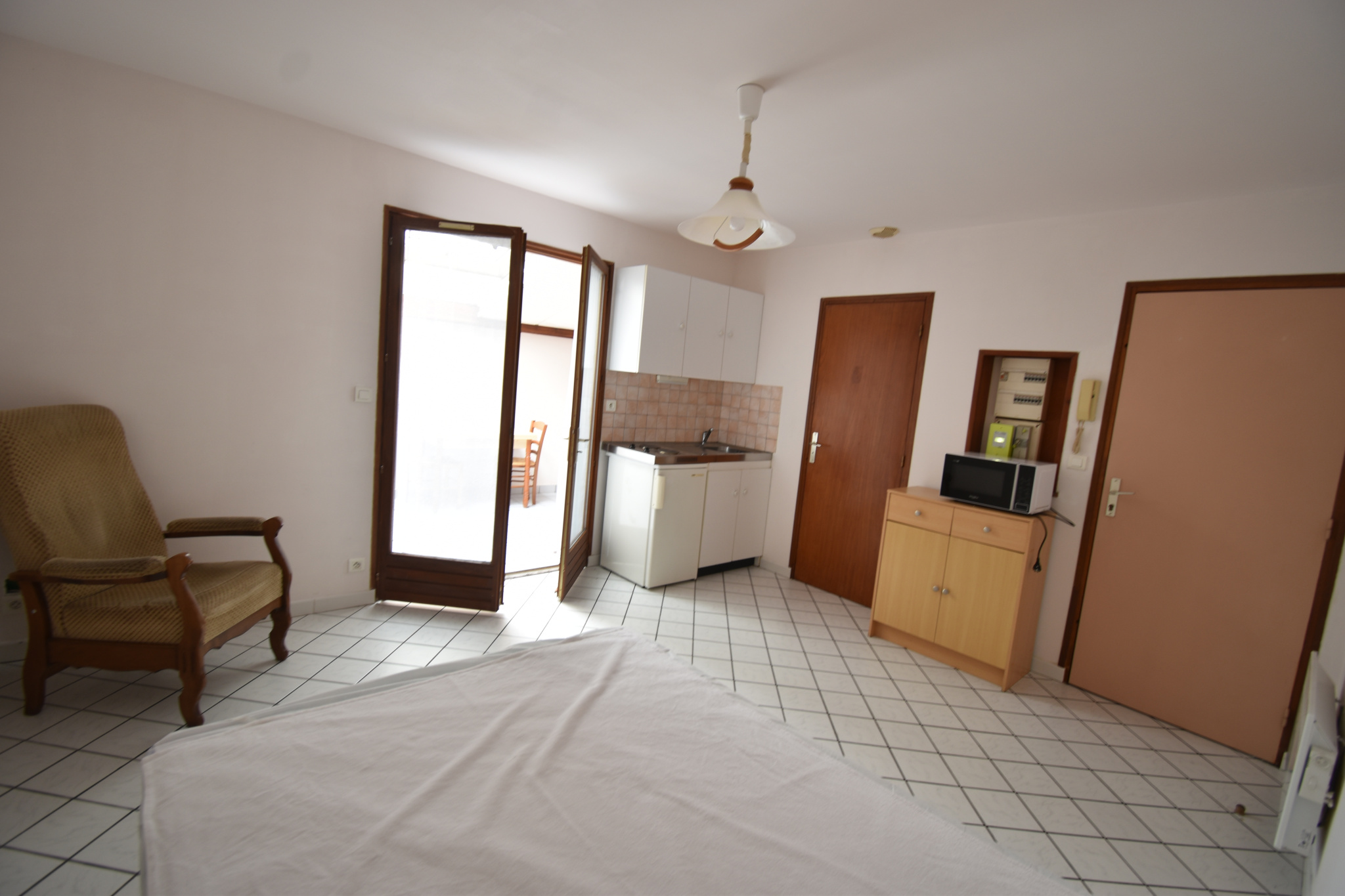 Immo80 – L'immobilier à Amiens et dans la Somme-STUDIO MEUBLE – PROCHE HOPITAL SUD – PONT DE METZ