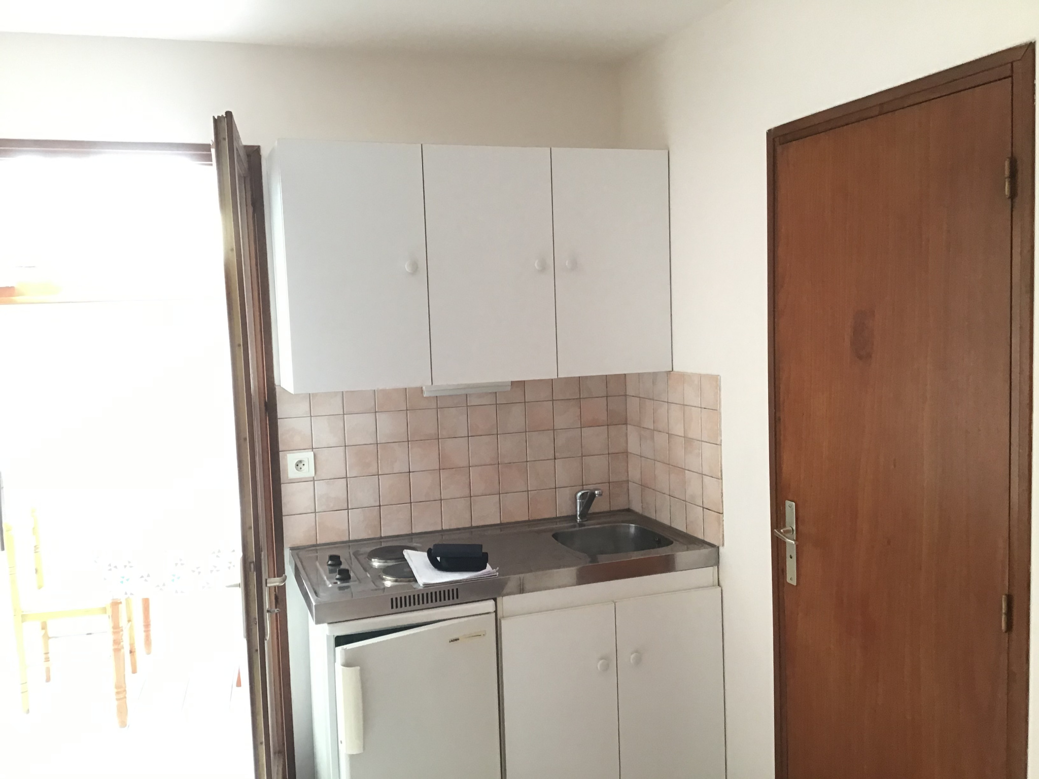 Immo80 – L'immobilier à Amiens et dans la Somme-STUDIO MEUBLE – PROCHE HOPITAL SUD – PONT DE METZ