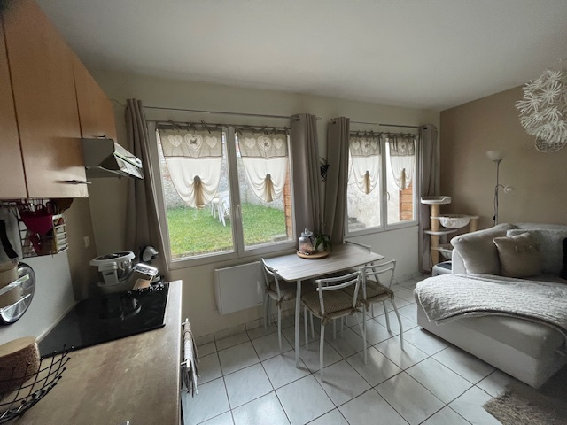 Immo80 – L'immobilier à Amiens et dans la Somme-AMIENS LA HOTOIE – rue de l&rsquo;Abbaye : BEL IMMEUBLE DIVISE en 5 logements loués