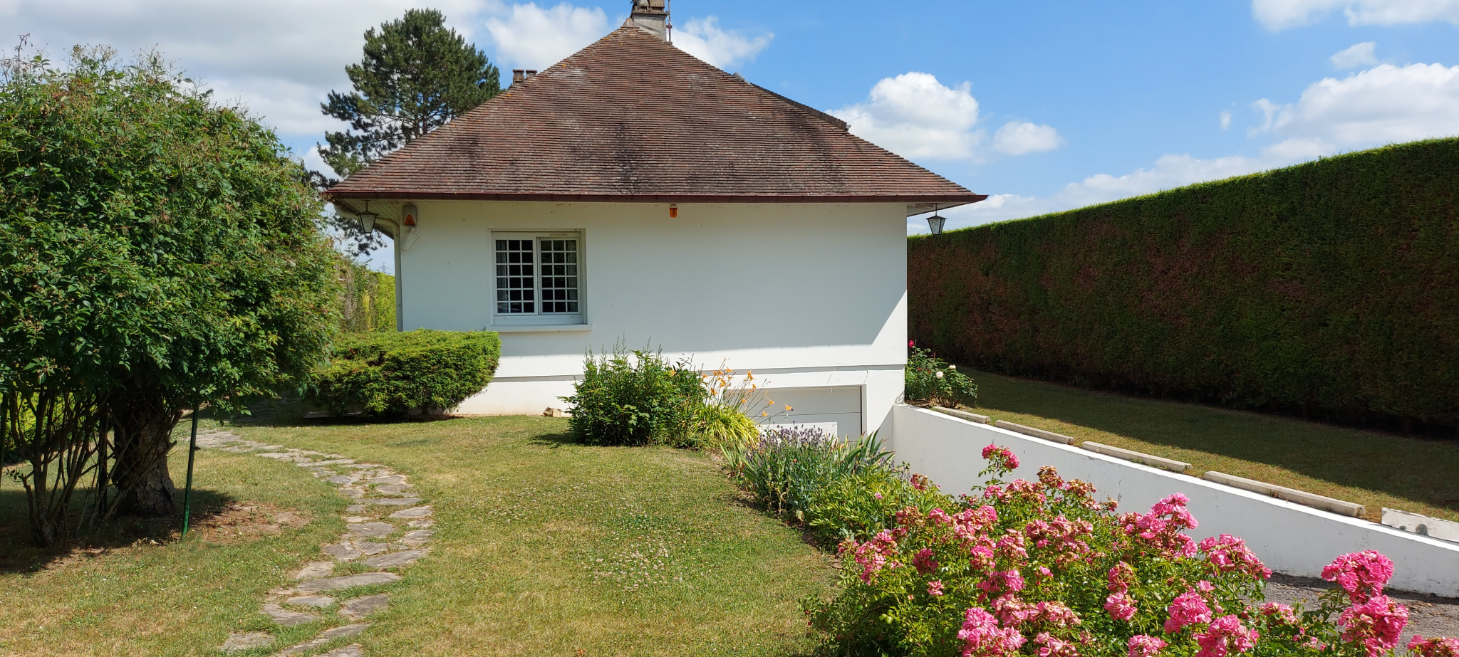 Immo80 – L'immobilier à Amiens et dans la Somme-SORTIE NORD D AMIENS – pour les AMOUREUX DE LA NATURE ET DES GRANDS ESPACES : JOLI PAVILLON INDIVIDUEL