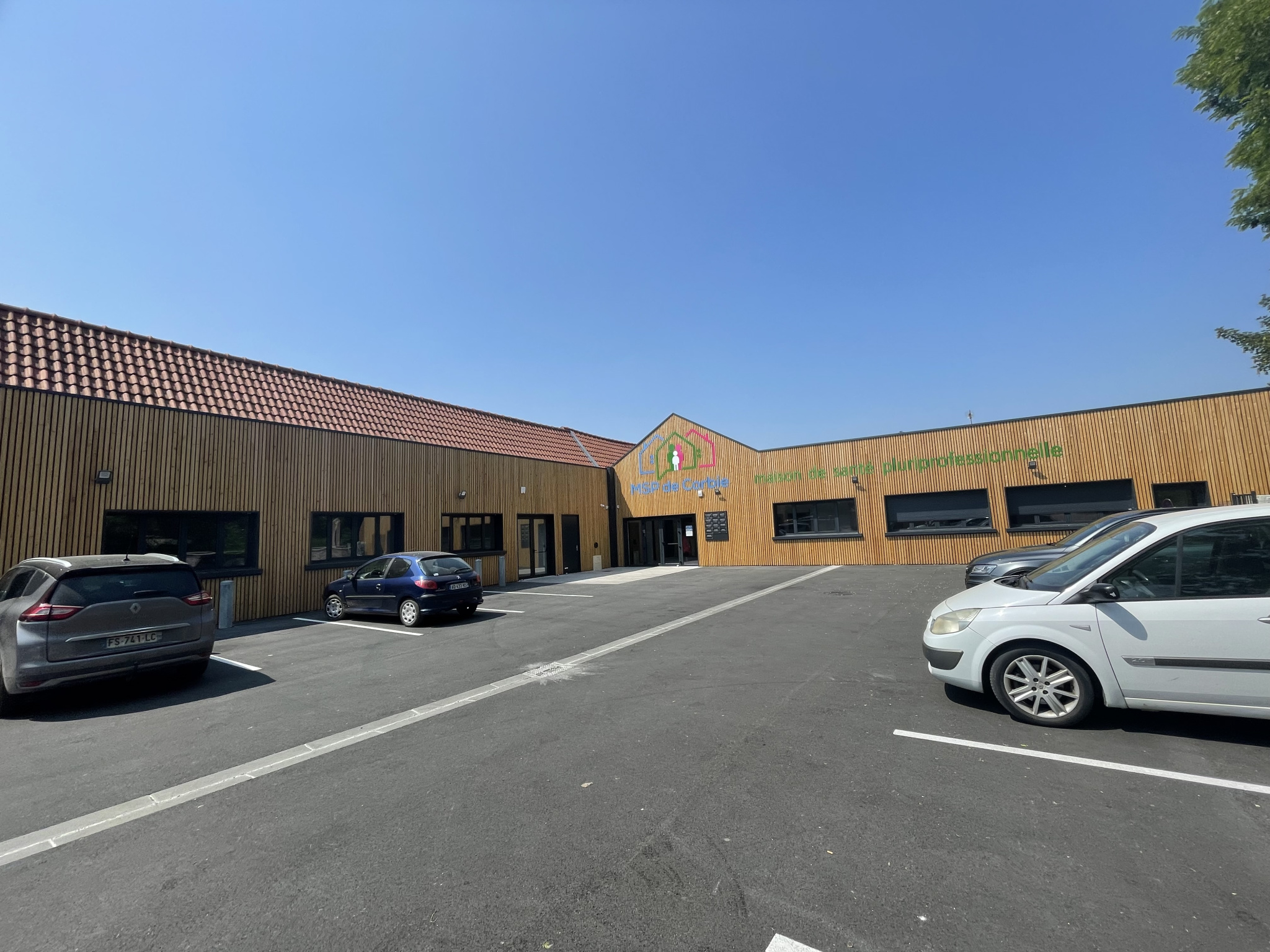 Immo80 – L'immobilier à Amiens et dans la Somme-PLEIN COEUR DE CORBIE : LOCAL A USAGE PROFESSIONNEL pour profession paramédicale