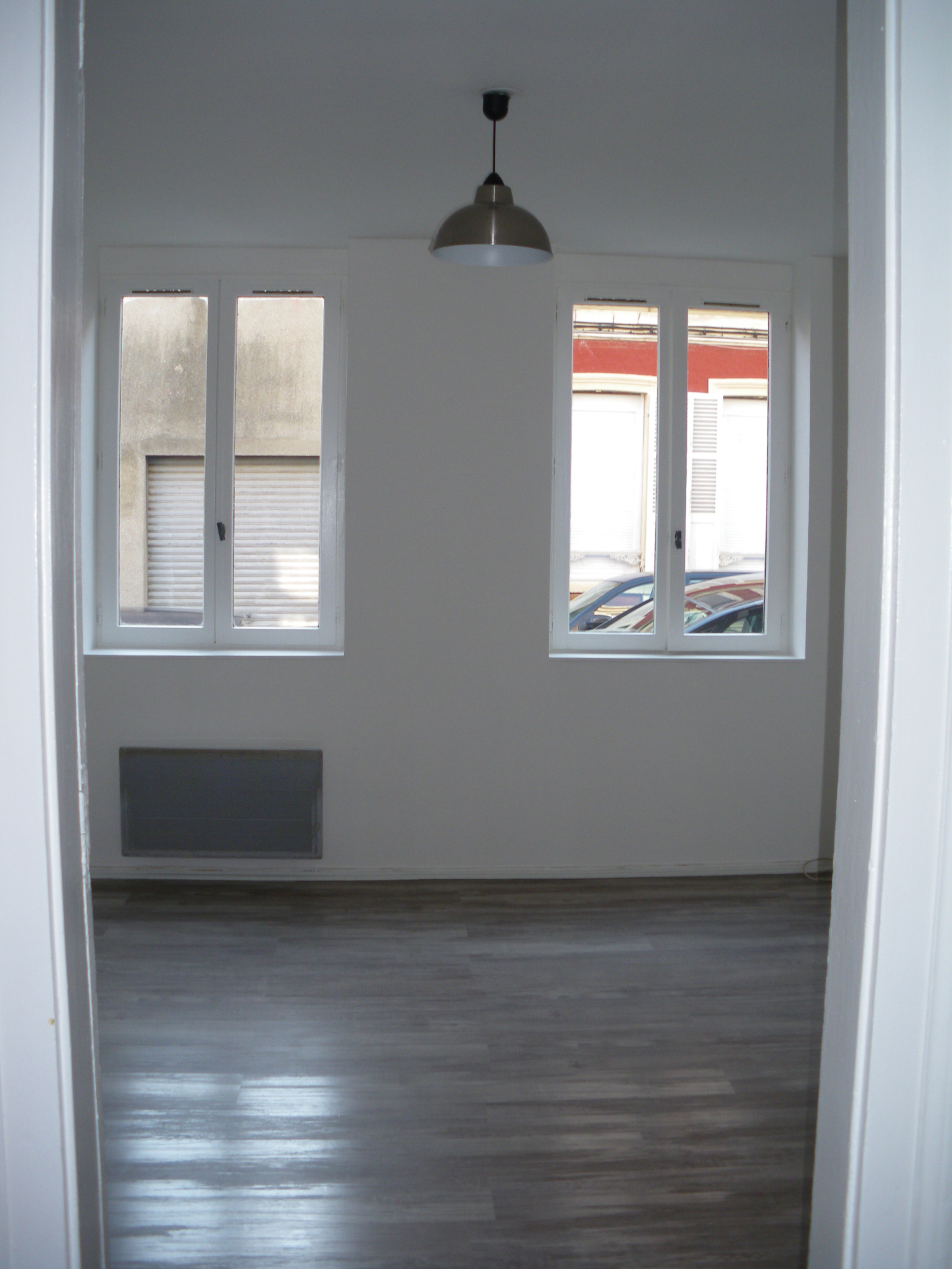 Immo80 – L'immobilier à Amiens et dans la Somme-AMIENS HENRVILLE – A proximité du cirque : AMIENOISE DIVISEE EN 3 LOGEMENTS T1 BIS