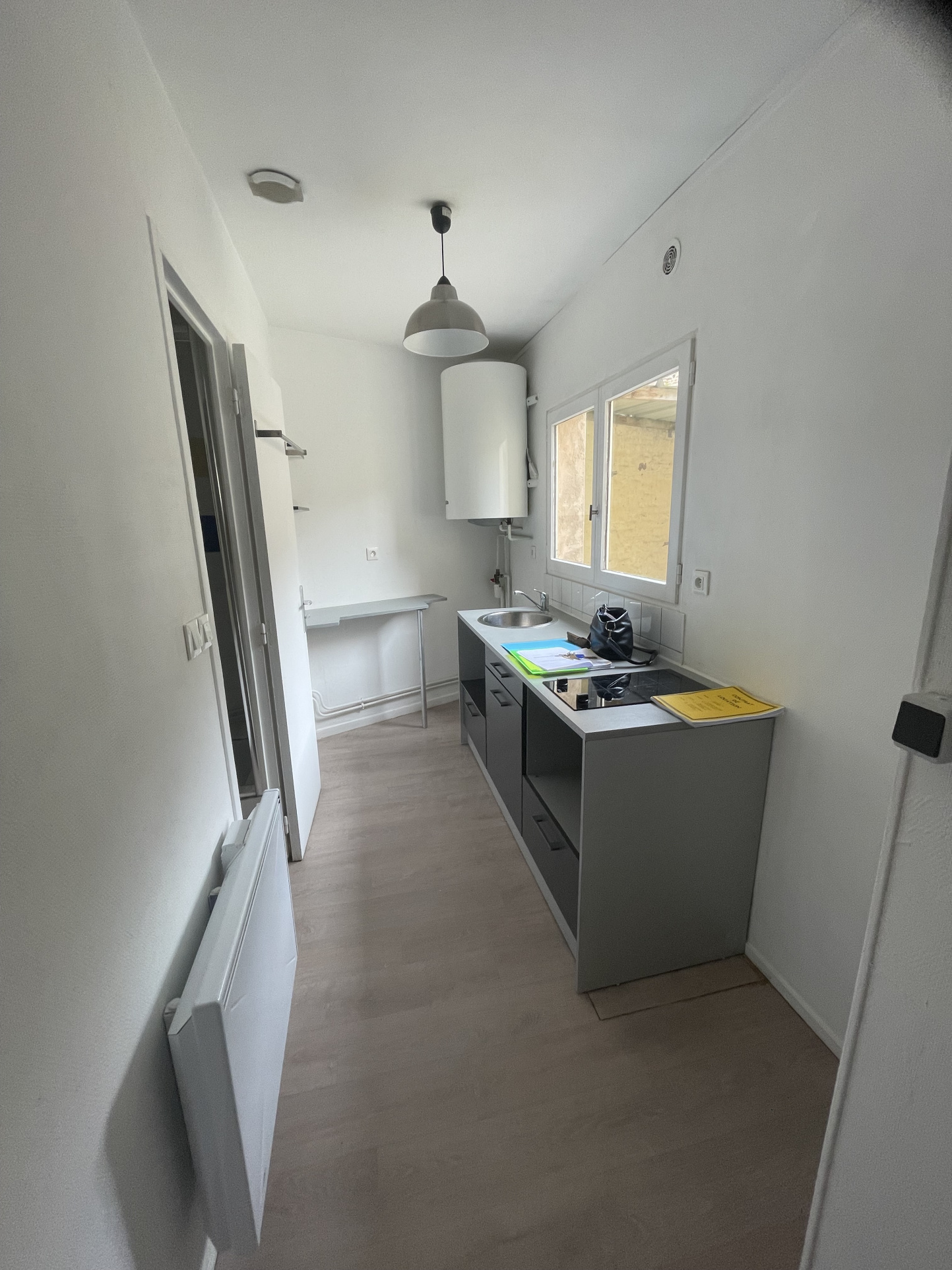 Immo80 – L'immobilier à Amiens et dans la Somme-AMIENS HENRVILLE – A proximité du cirque : AMIENOISE DIVISEE EN 3 LOGEMENTS T1 BIS