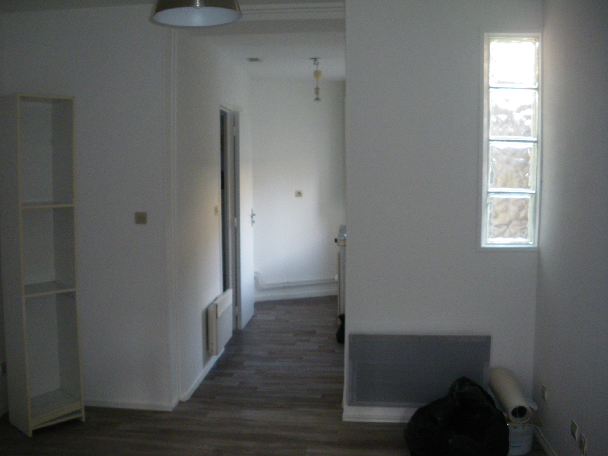 Immo80 – L'immobilier à Amiens et dans la Somme-AMIENS HENRVILLE – A proximité du cirque : AMIENOISE DIVISEE EN 3 LOGEMENTS T1 BIS