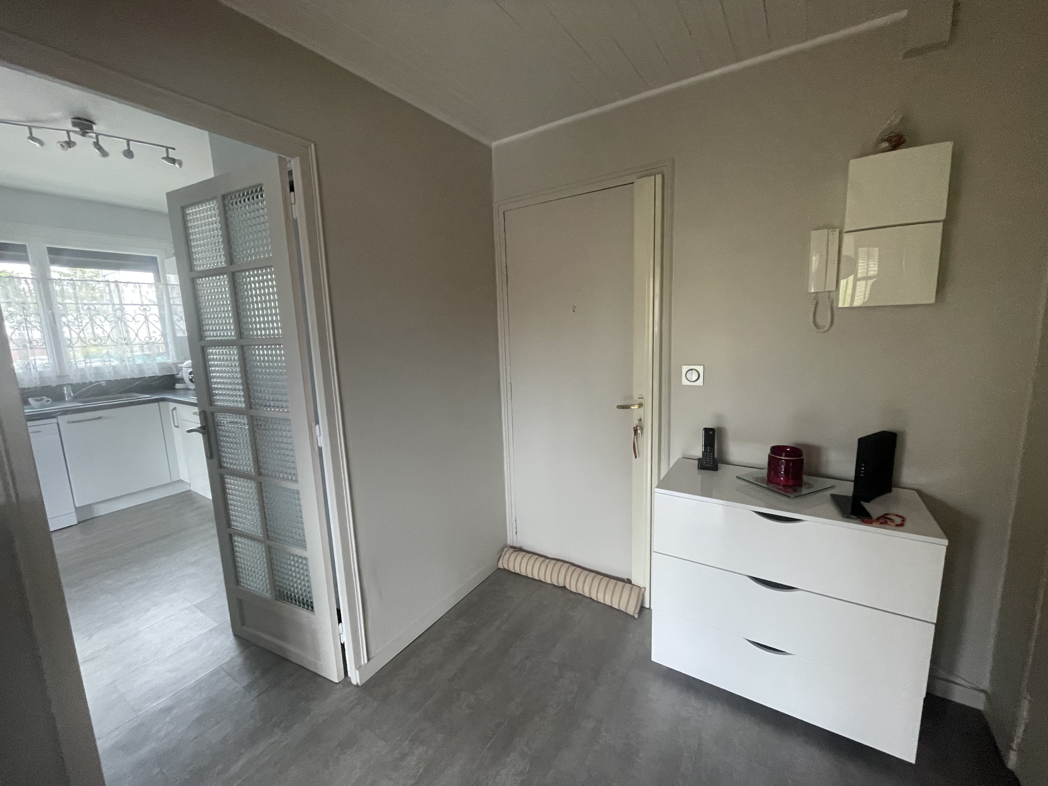 Immo80 – L'immobilier à Amiens et dans la Somme-AMIENS ST PIERRE – Parc René Coty : TRES BEL APPARTEMENT T4 de 92.85 m2 avec cave et garage