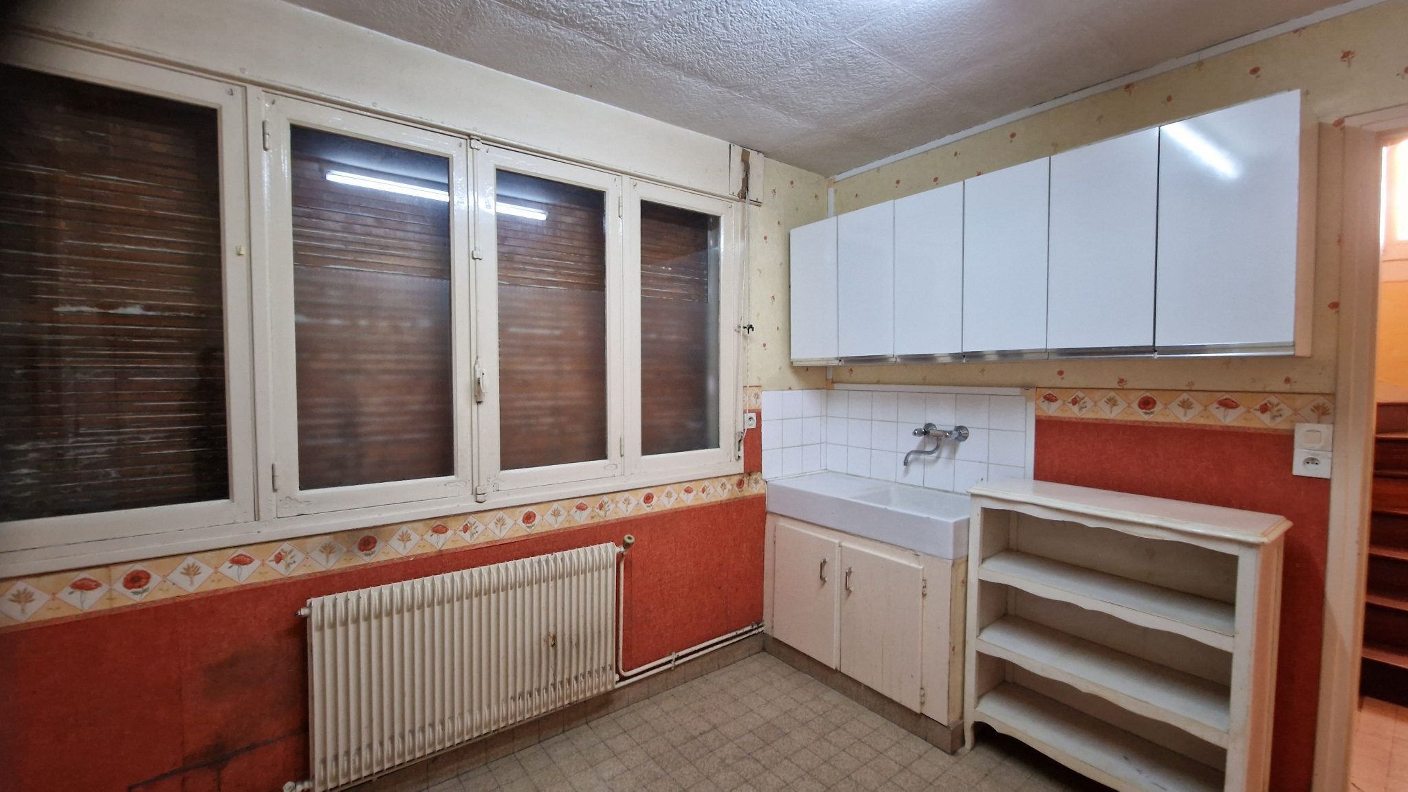 Immo80 – L'immobilier à Amiens et dans la Somme-AMIENS SECTEUR AVENUE DE LA PAIX : ENSEMBLE IMMOBILIER COMPRENANT UNE MAISON et 123 GARAGES