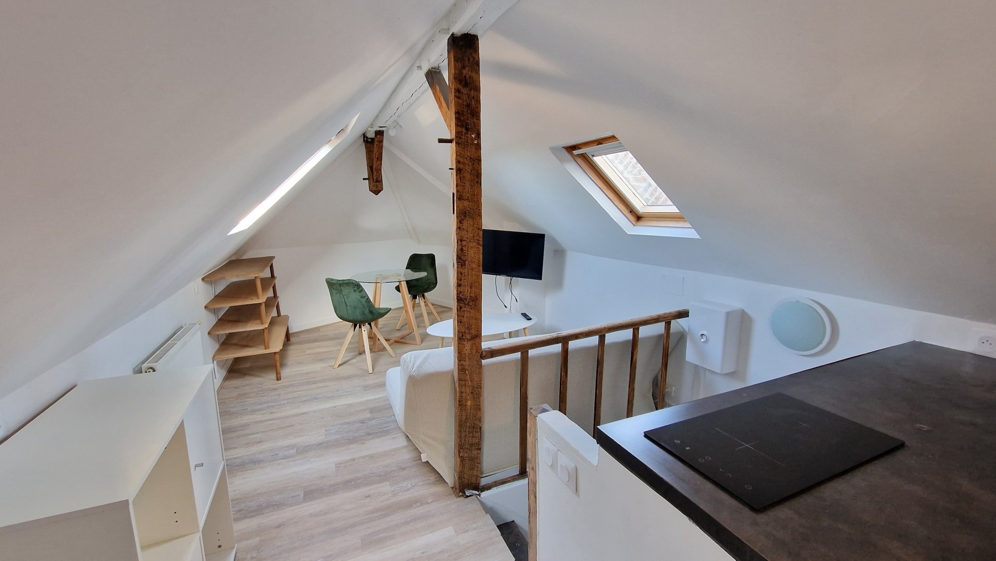 Immo80 – L'immobilier à Amiens et dans la Somme-AMIENS – QUARTIER ST PIERRE – CHARMANT T2 MEUBLE EN DUPLEX