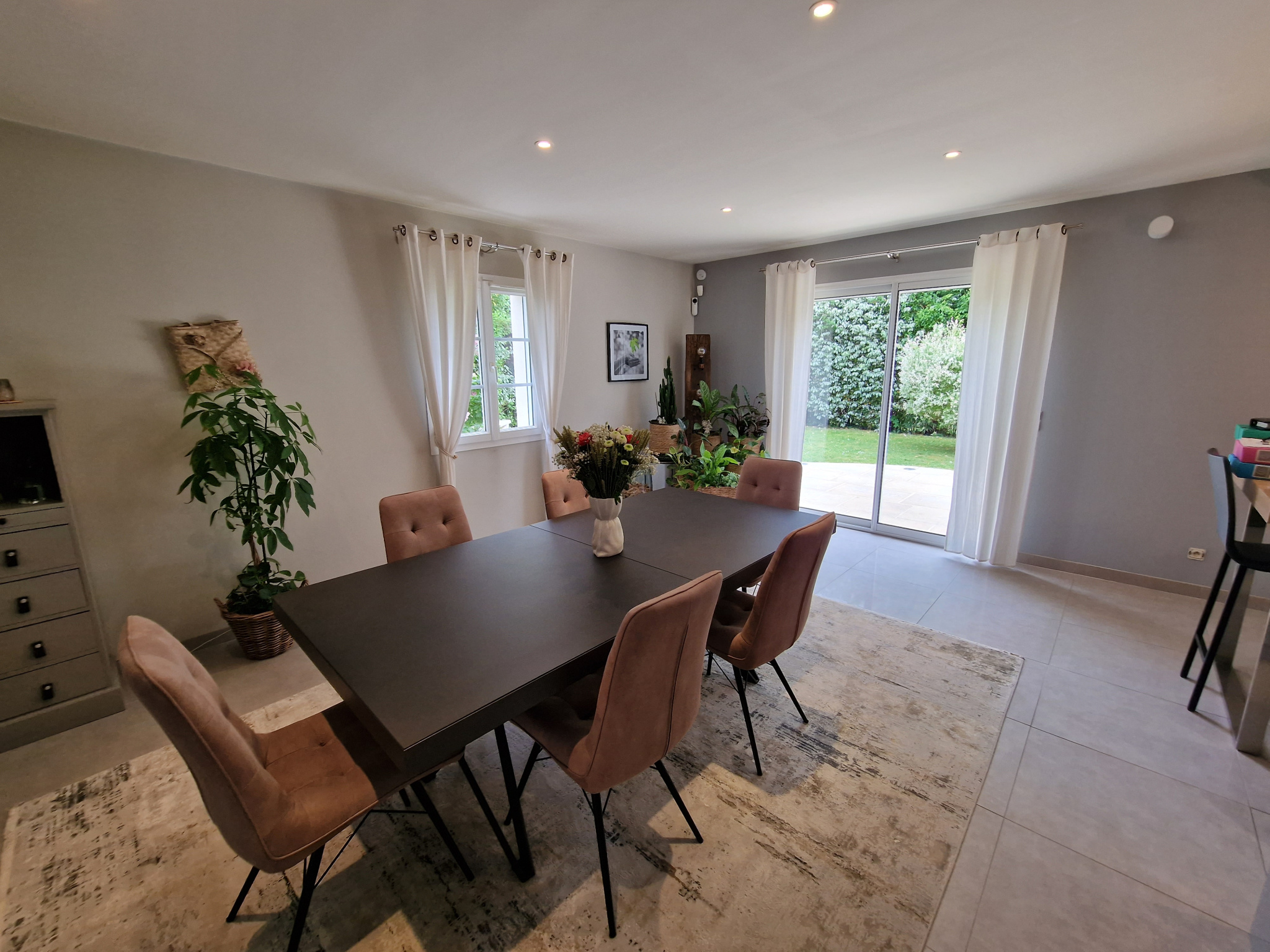 Immo80 – L'immobilier à Amiens et dans la Somme-BREUIL LE SEC : SUPERBE PAVILLON AVEC TERRASSE JARDIN ET GARAGE