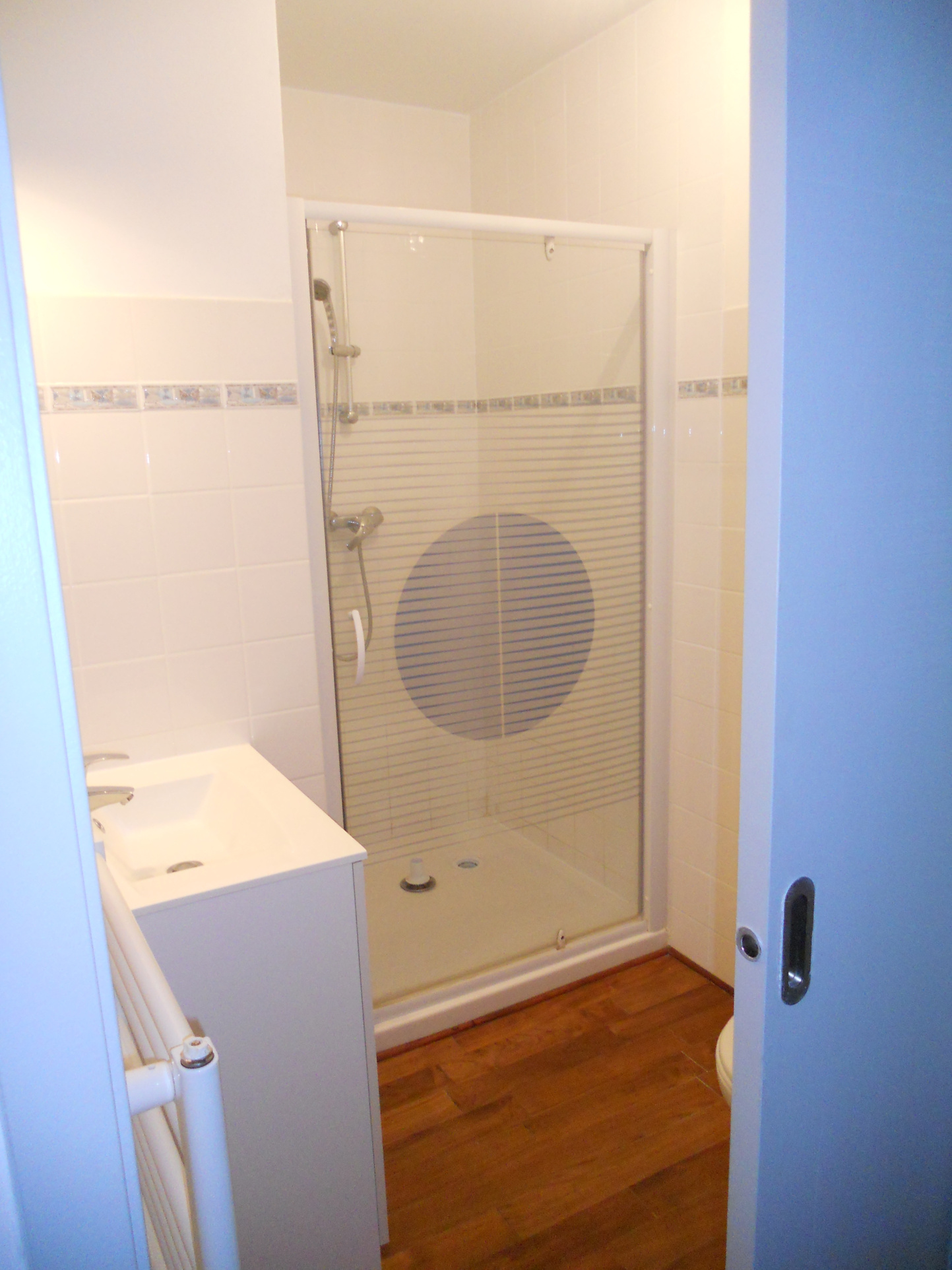 Immo80 – L'immobilier à Amiens et dans la Somme-AMIENS SUD – Avenue du 14 juillet 1789 : Appartement T1 en rez-de-chaussée – proche du Campus