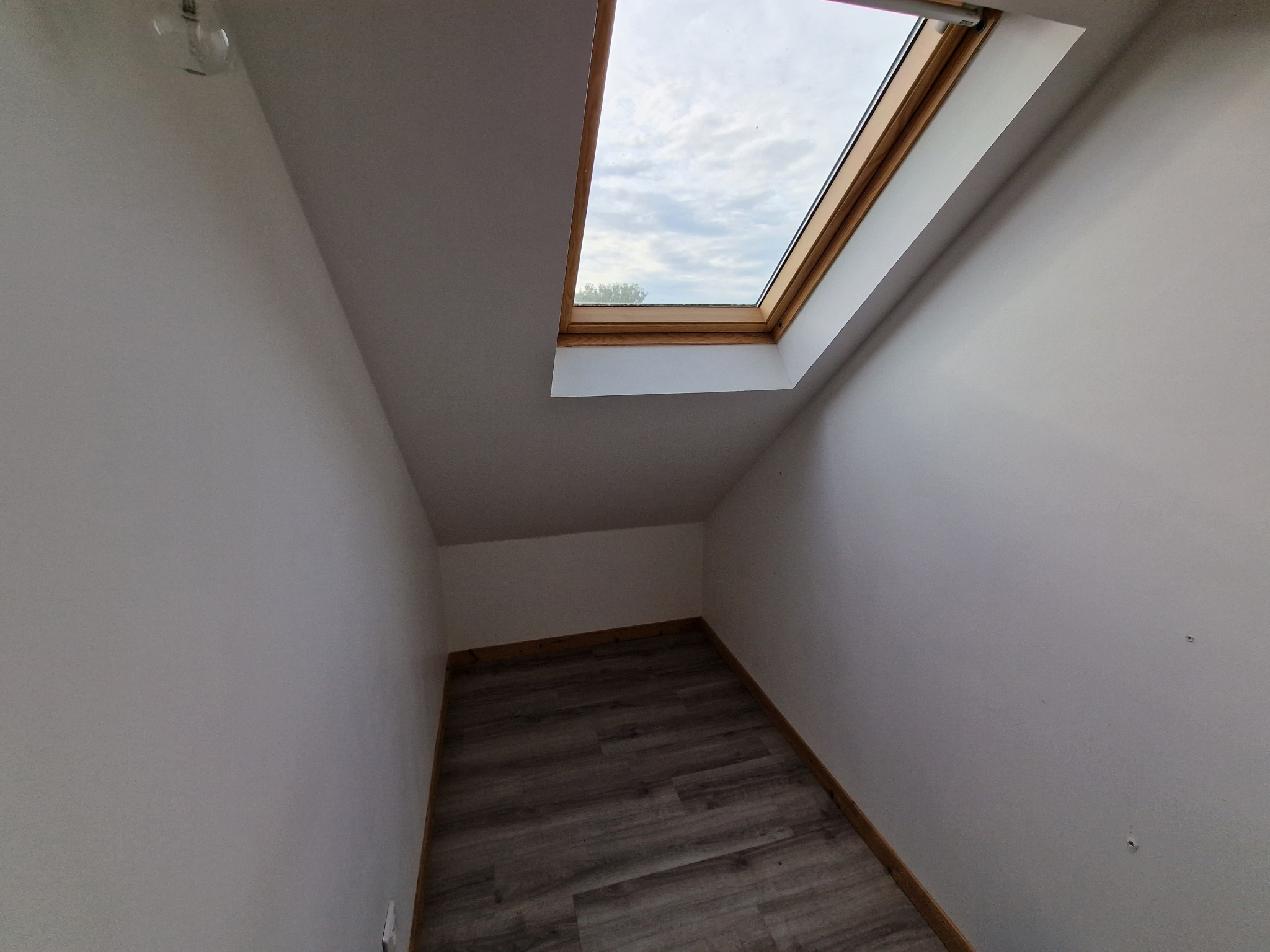 Immo80 – L'immobilier à Amiens et dans la Somme-LE HAMEL : JOLIE MAISON avec jardin et garage –  73m2:  PROCHE DE CORBIE ET VILLERS-BRETONNEUX