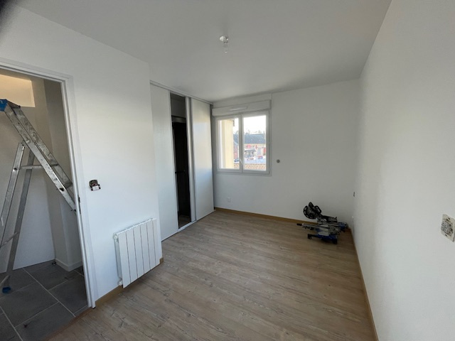 Immo80 – L'immobilier à Amiens et dans la Somme-QUERRIEU : TRES BEL APPARTMENT T3 NEUF avec terrasse