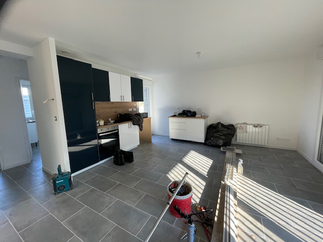 Immo80 – L'immobilier à Amiens et dans la Somme-QUERRIEU : TRES BEL APPARTMENT T3 NEUF avec terrasse