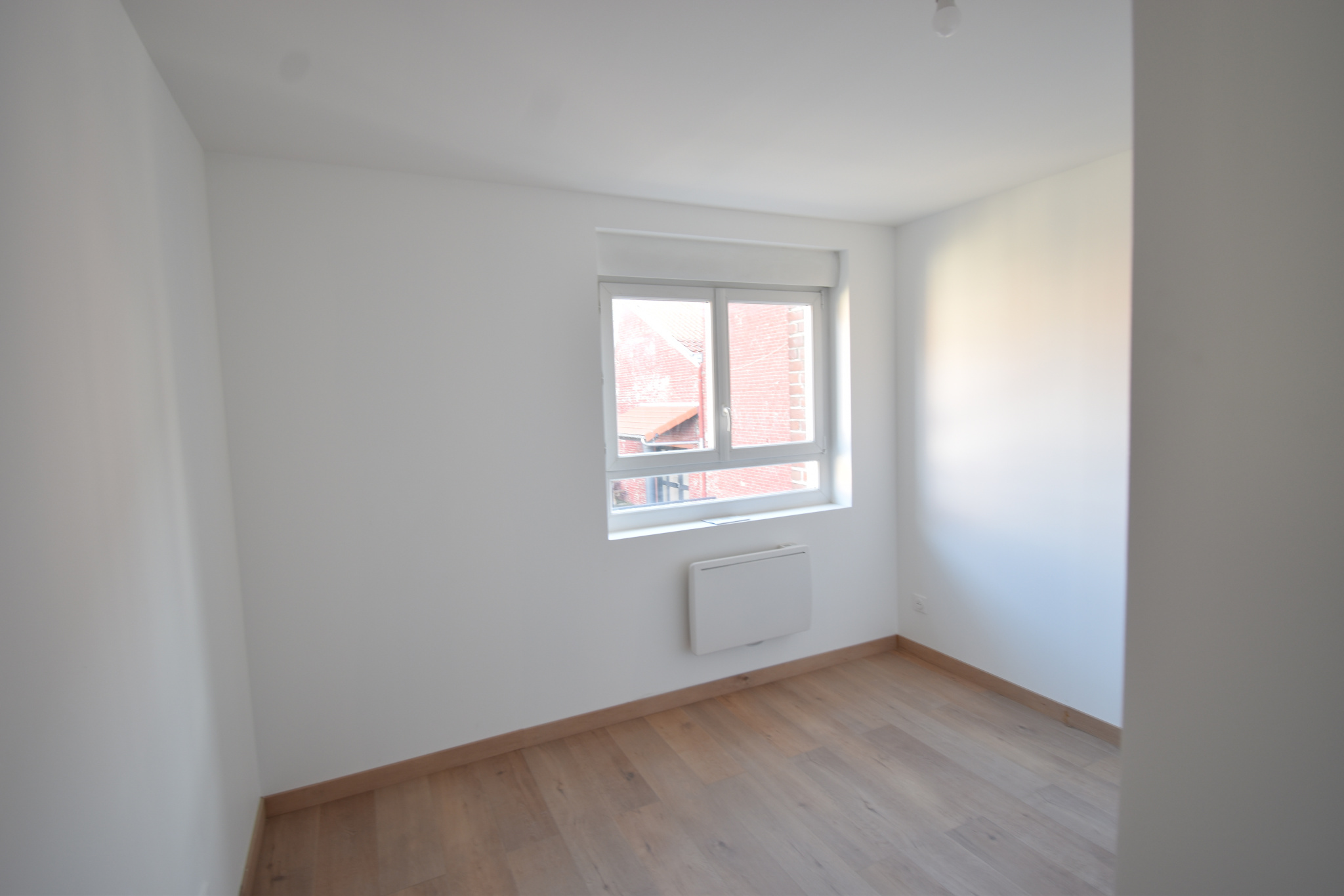 Immo80 – L'immobilier à Amiens et dans la Somme-CORBIE CENTRE VILLE : TRES BEL APPARTEMENT T3