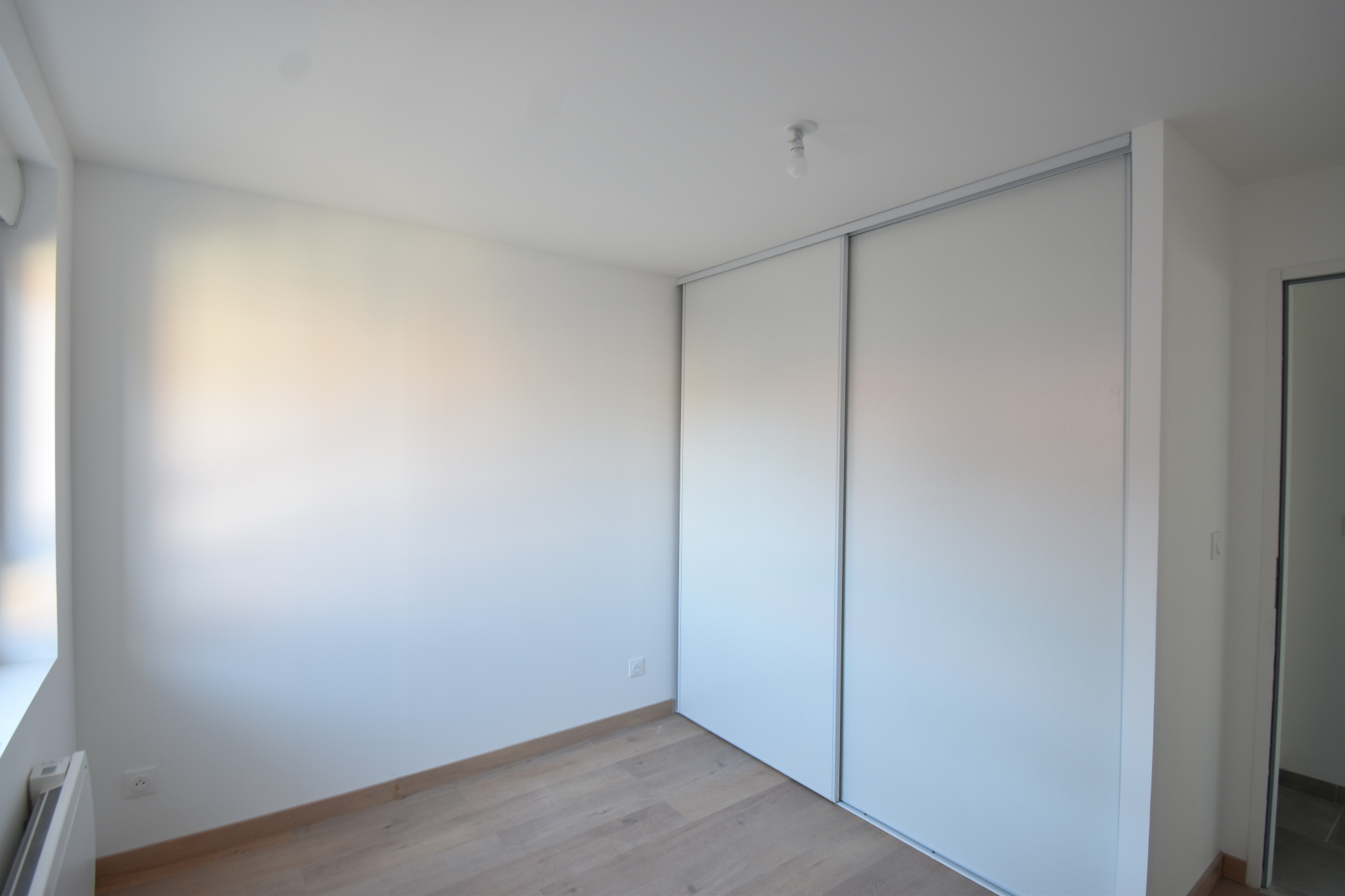 Immo80 – L'immobilier à Amiens et dans la Somme-CORBIE CENTRE VILLE : TRES BEL APPARTEMENT T3