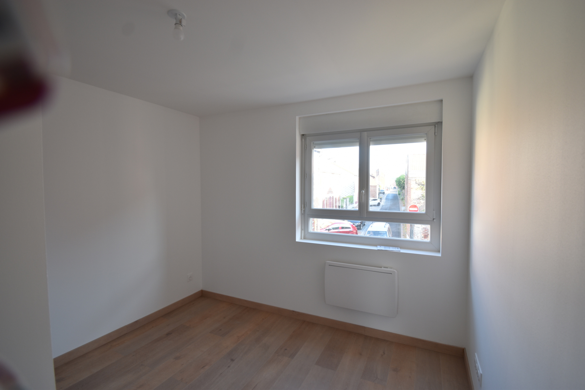 Immo80 – L'immobilier à Amiens et dans la Somme-CORBIE CENTRE VILLE : TRES BEL APPARTEMENT T3