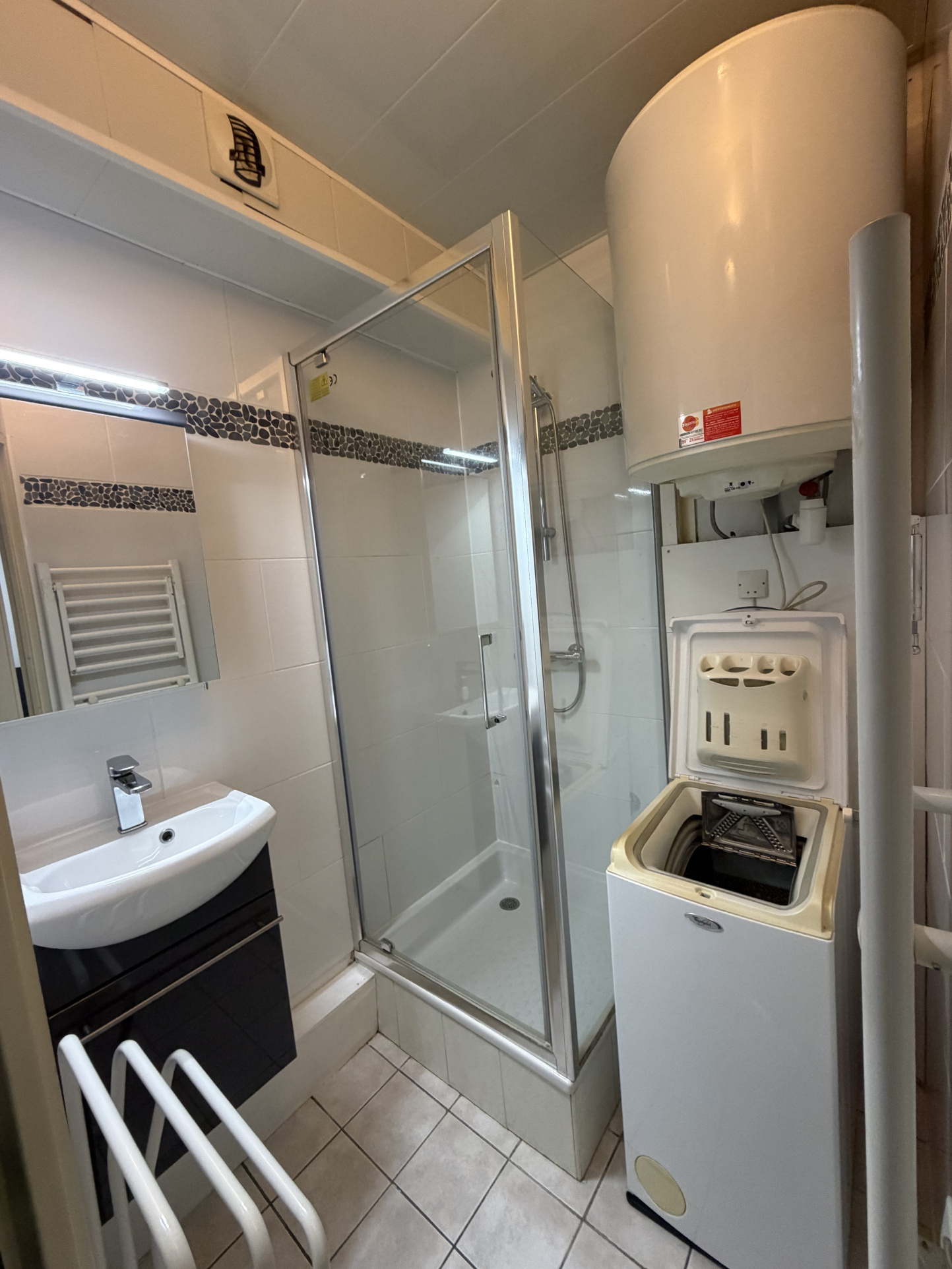 Immo80 – L'immobilier à Amiens et dans la Somme-AMIENS ST MAURICE – T1 MEUBLE DANS IMMEUBLE RECENT