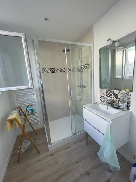 Immo80 – L'immobilier à Amiens et dans la Somme-AMIENS BD DE ST QUENTIN :  CHAMBRE MEUBLEE dans maison amiénoise REFAITE A NEUF EN EXCELLENT ETAT