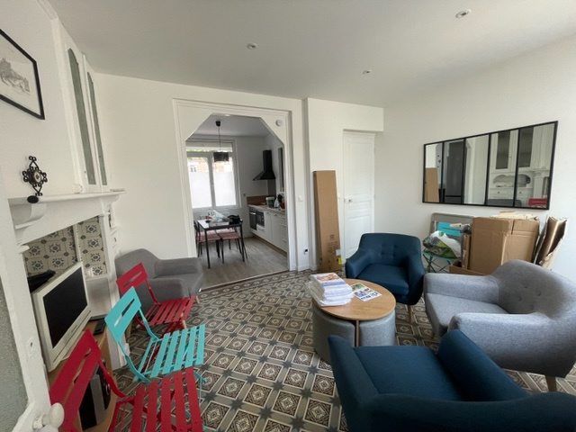 Immo80 – L'immobilier à Amiens et dans la Somme-AMIENS BD DE ST QUENTIN :  CHAMBRE MEUBLEE dans maison amiénoise REFAITE A NEUF EN EXCELLENT ETAT