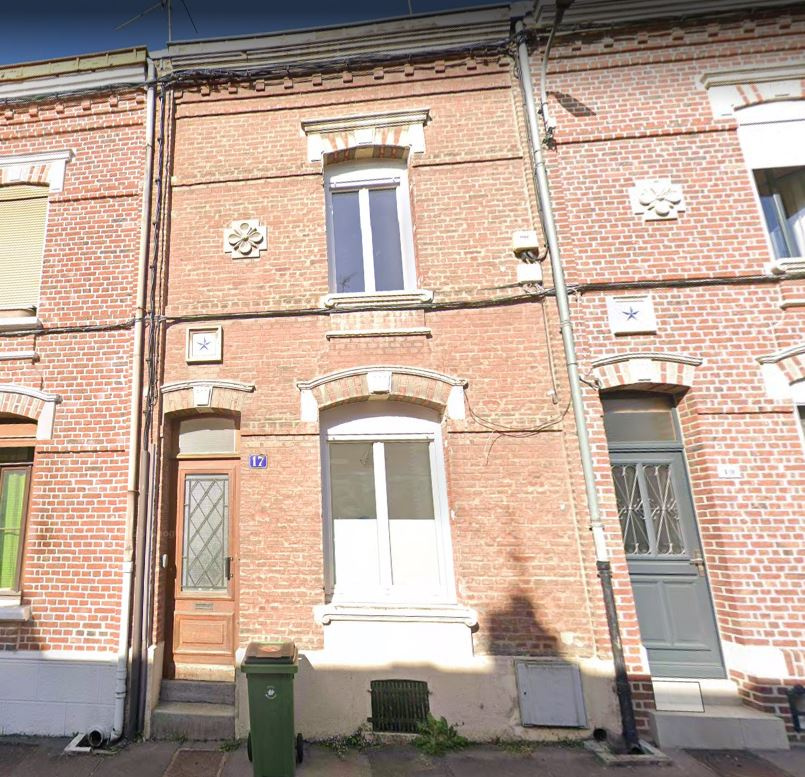 Immo80 – L'immobilier à Amiens et dans la Somme-AMIENS ST PIERRE IDEAL INVESTISSEUR  : MAISON AMIENOISE AVEC COUR JARDIN ET GARAGE louée en...