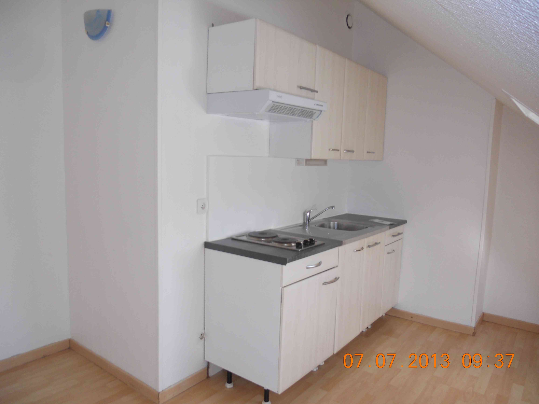 Immo80 – L'immobilier à Amiens et dans la Somme-AMIENS LA HOTOIE : APPARTEMENT T2 MANSARDE