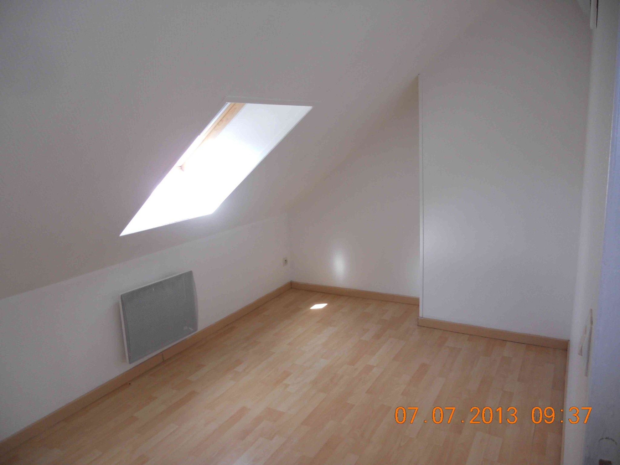 Immo80 – L'immobilier à Amiens et dans la Somme-AMIENS LA HOTOIE : APPARTEMENT T2 MANSARDE