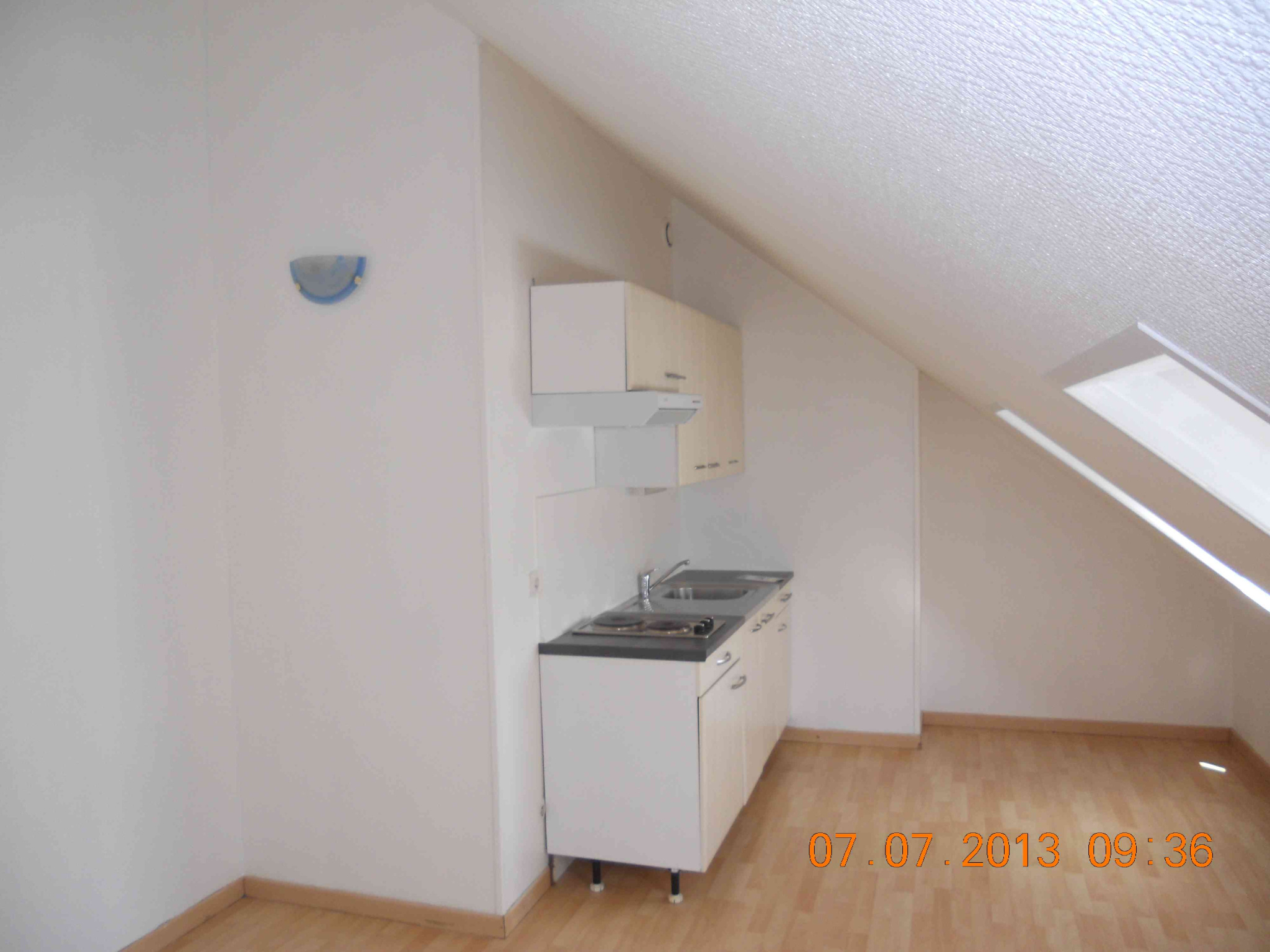 Immo80 – L'immobilier à Amiens et dans la Somme-AMIENS LA HOTOIE : APPARTEMENT T2 MANSARDE