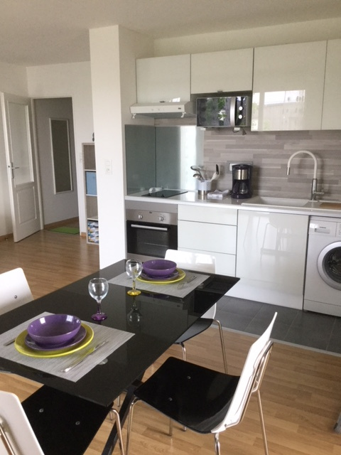 Immo80 – L'immobilier à Amiens et dans la Somme-AMIENS SUD – proche HOPITAL SUD ET CAMPUS : SUPERBE APPARTEMENT T1 avec parking aérien dans résidence sécurisé