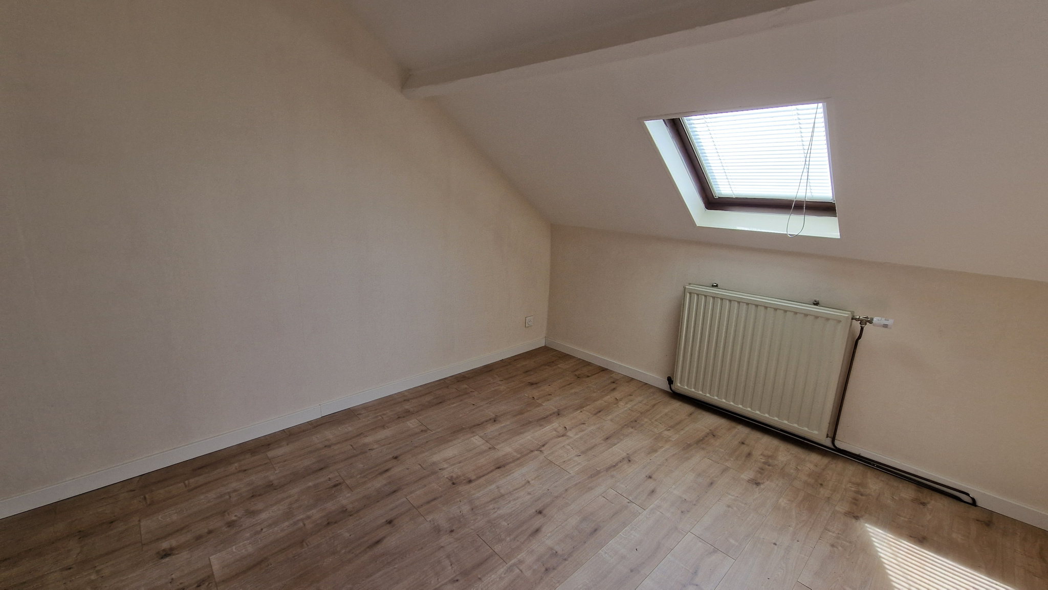 Immo80 – L'immobilier à Amiens et dans la Somme-AMIENS ST HONORE : MAISON AMIENOISE T3 de 49.80 m2